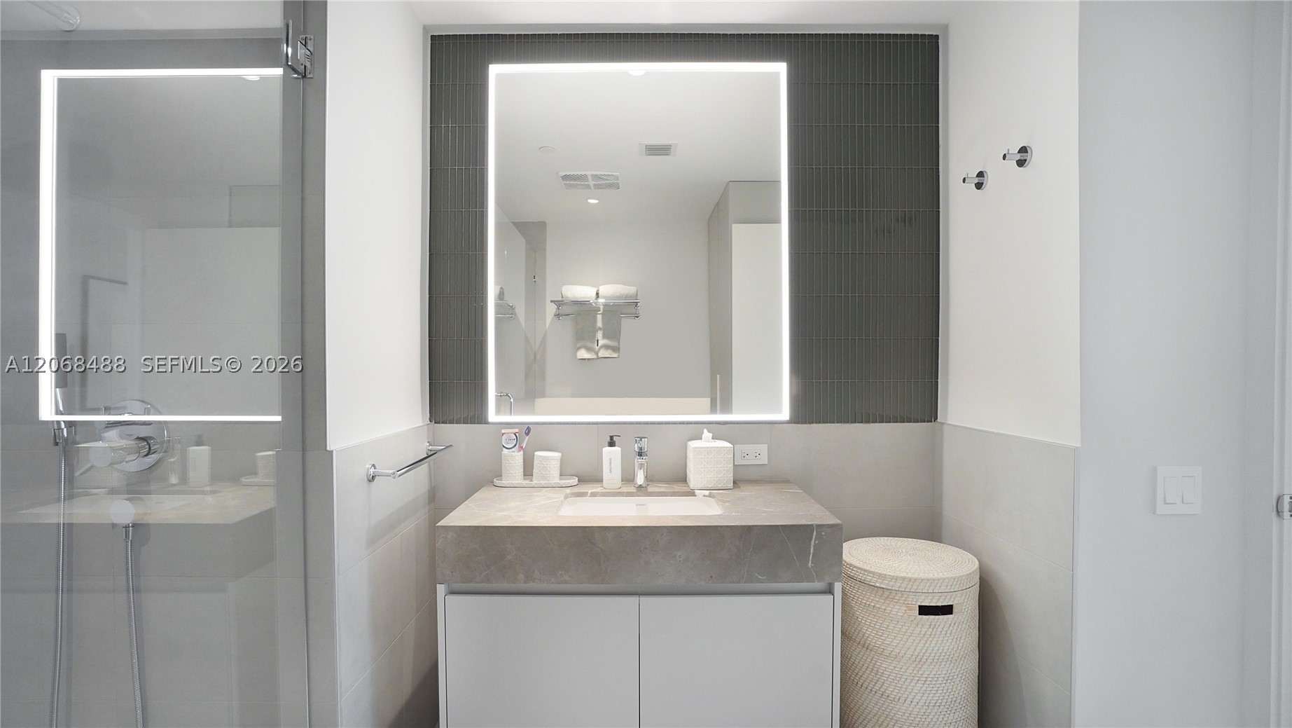 500 Alton Rd #3605, Miami Beach FL 33139