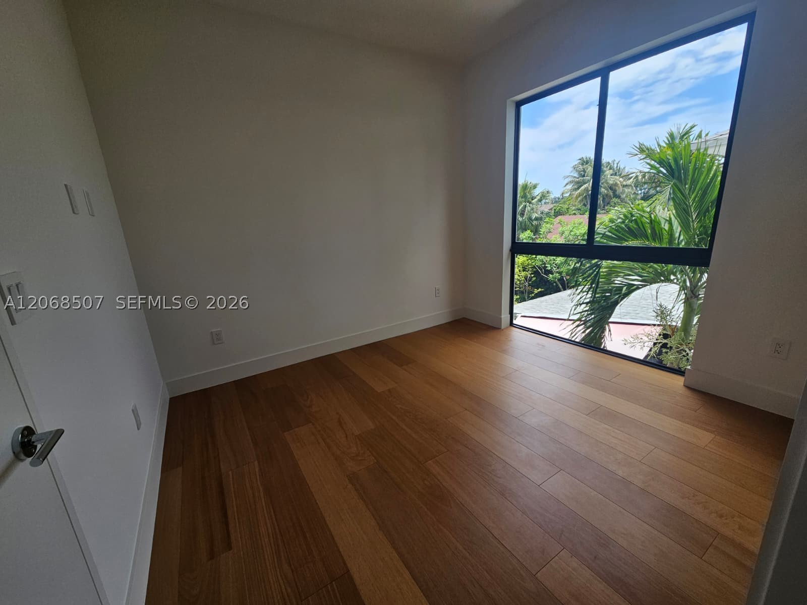 2927 SW 36th Ave, Miami FL 33133