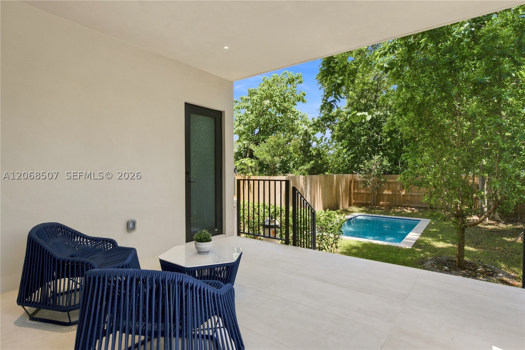 2927 SW 36th Ave, Miami FL 33133
