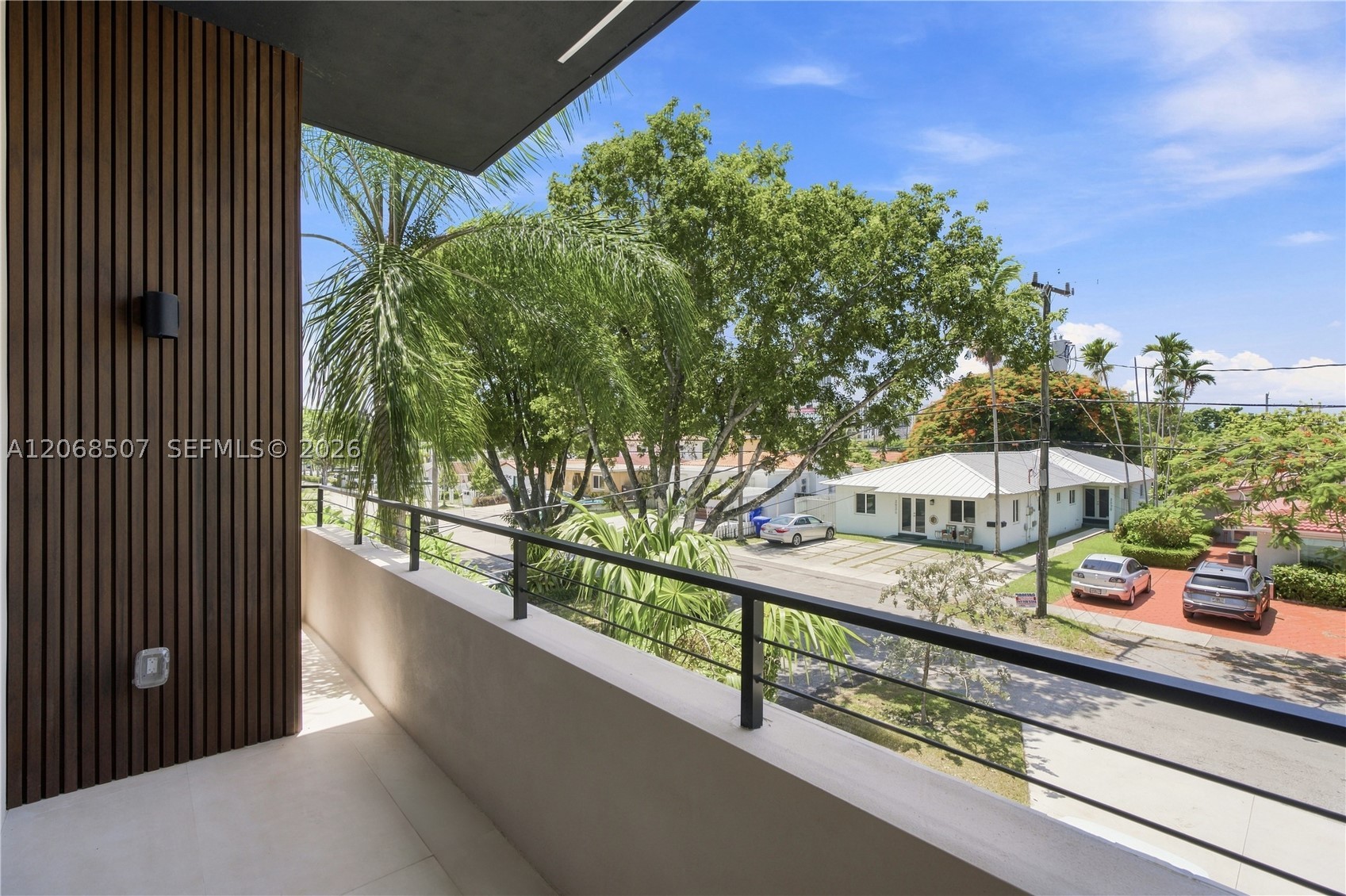 2927 SW 36th Ave, Miami FL 33133