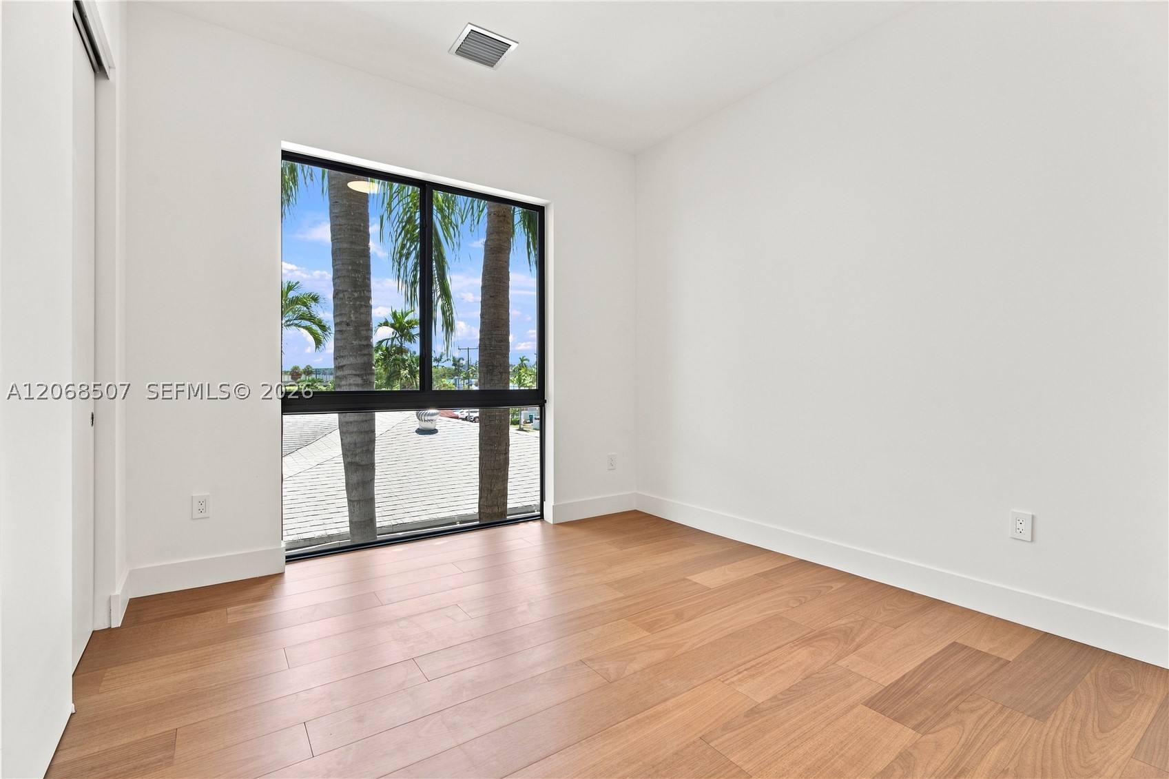 2927 SW 36th Ave, Miami FL 33133