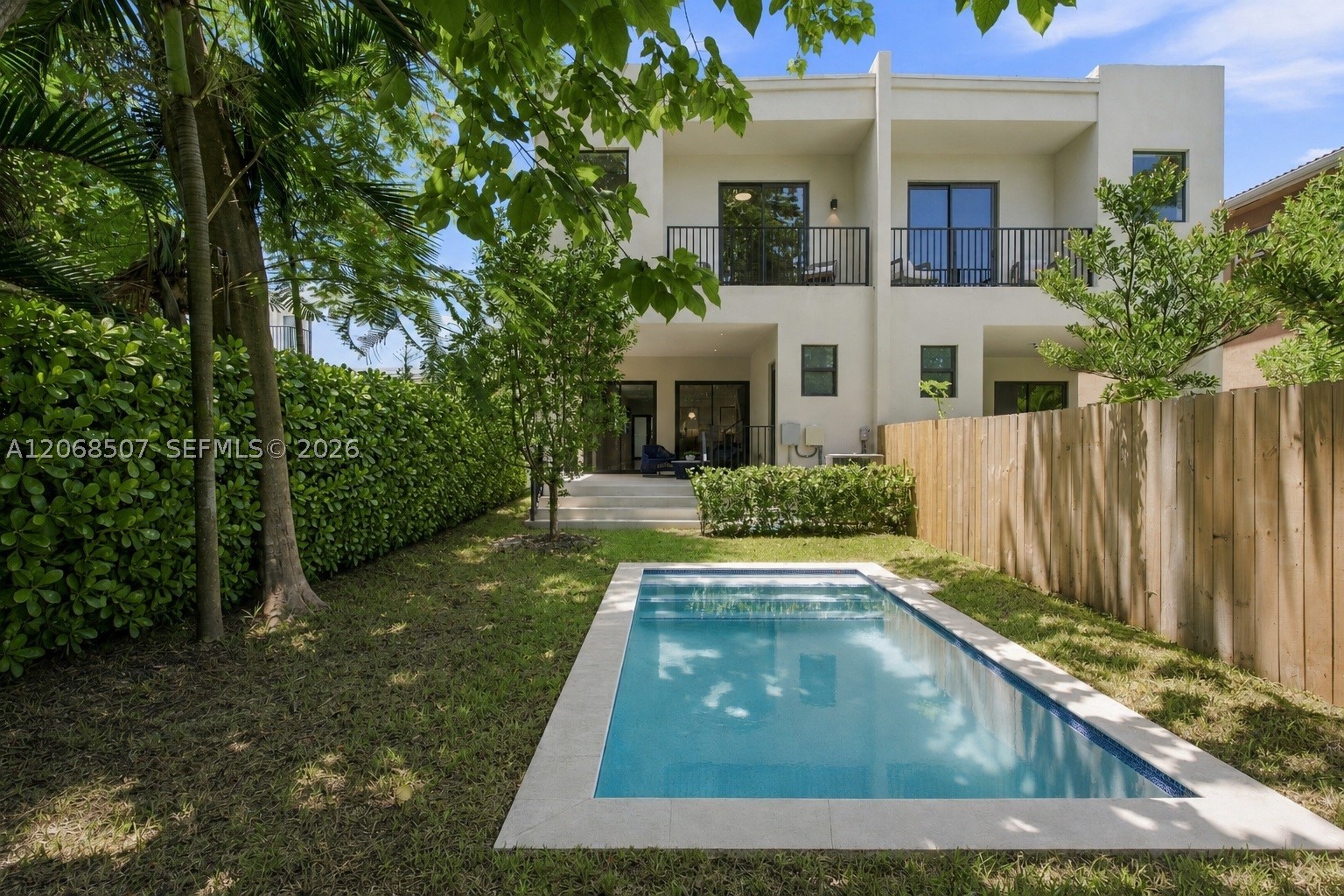 2927 SW 36th Ave, Miami FL 33133