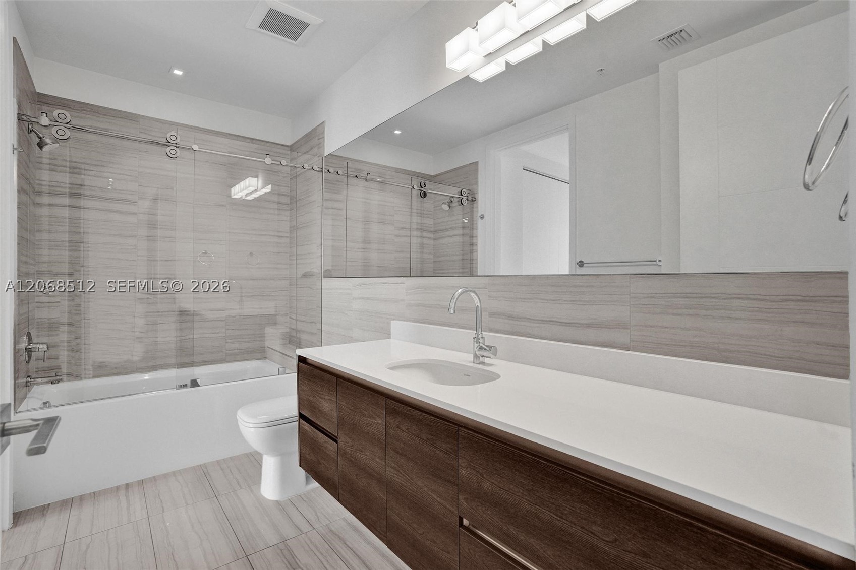 301 Altara Ave #UPH1005, Coral Gables FL 33146
