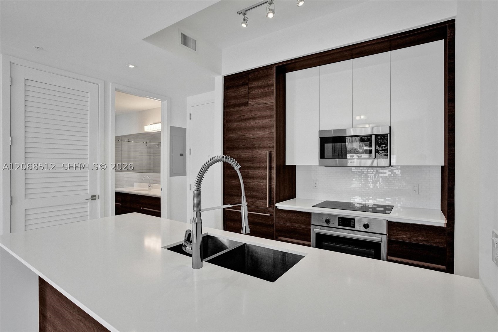 301 Altara Ave #UPH1005, Coral Gables FL 33146