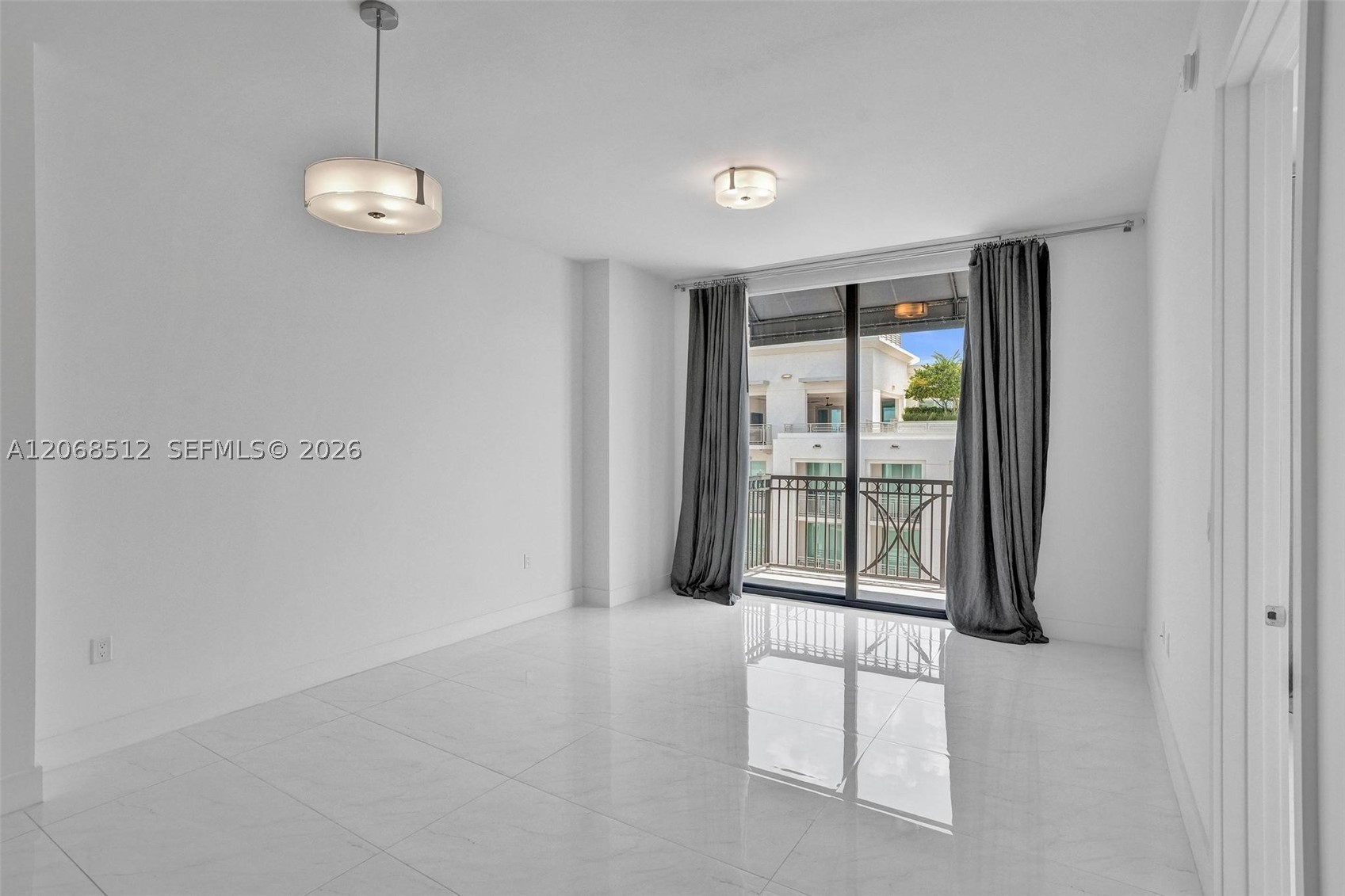 301 Altara Ave #UPH1005, Coral Gables FL 33146