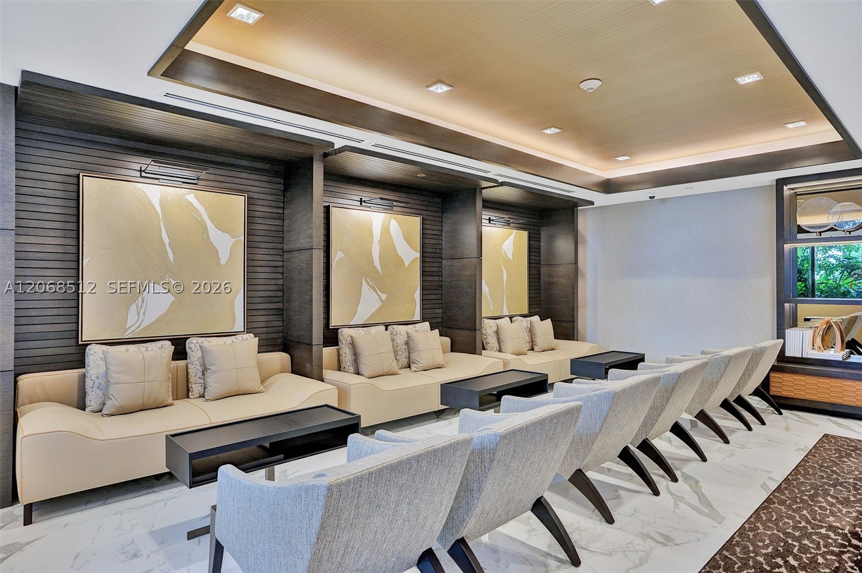 301 Altara Ave #UPH1005, Coral Gables FL 33146
