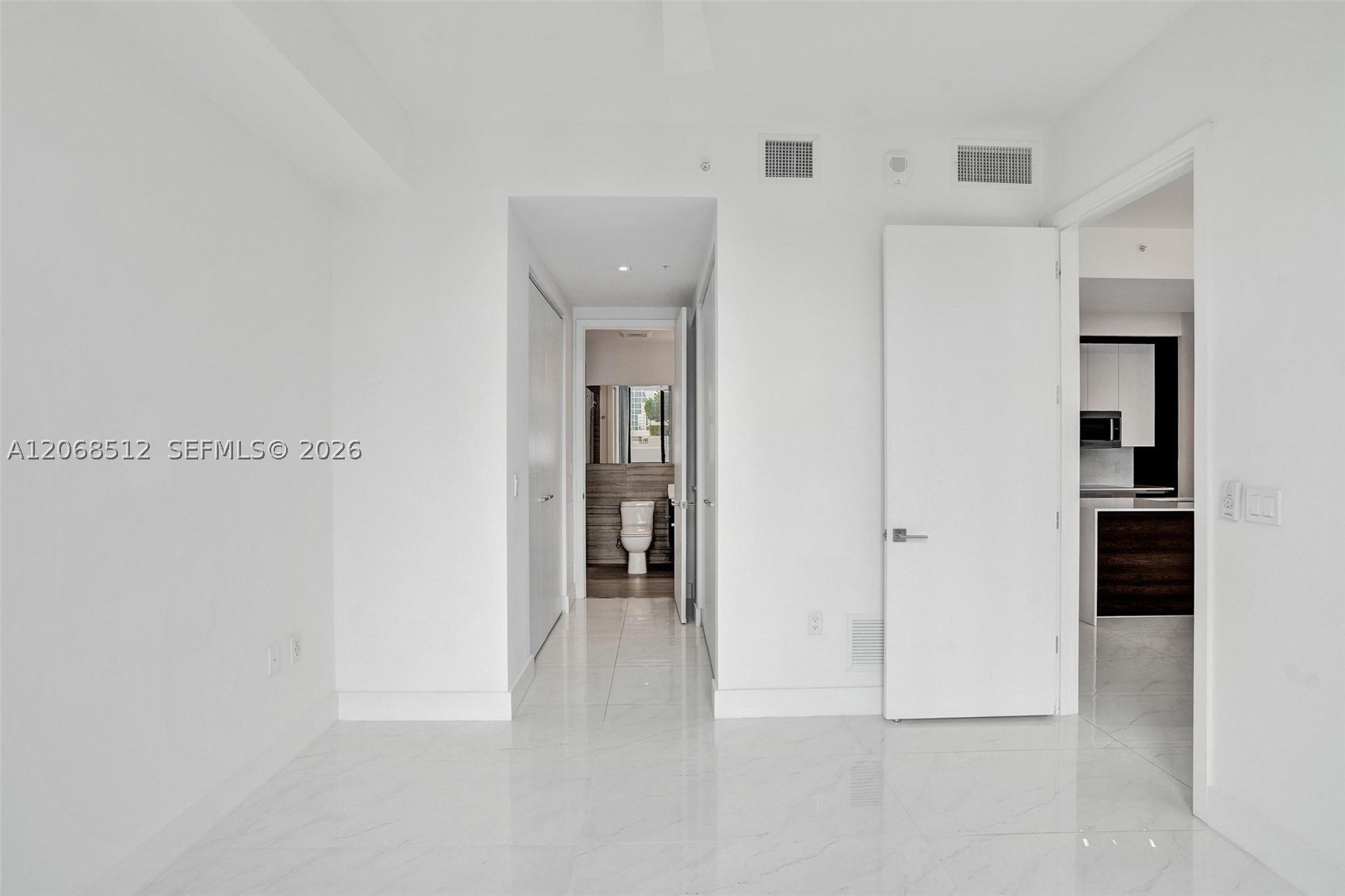 301 Altara Ave #UPH1005, Coral Gables FL 33146