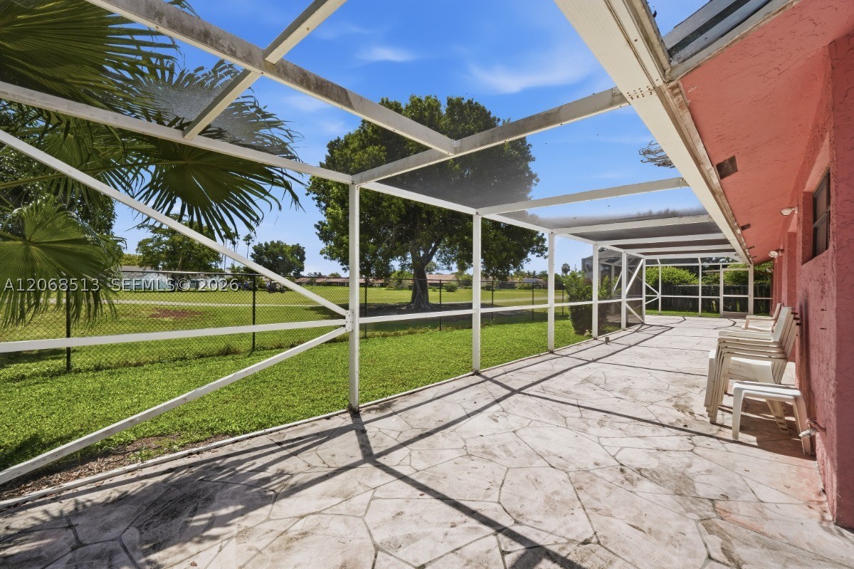 7300 Corkwood Ter, Tamarac FL 33321
