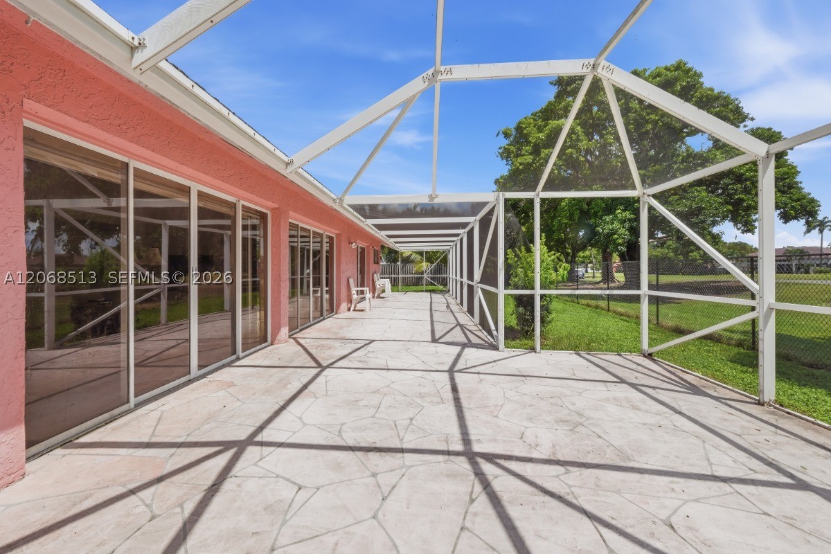 7300 Corkwood Ter, Tamarac FL 33321