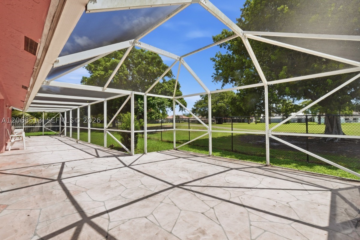 7300 Corkwood Ter, Tamarac FL 33321
