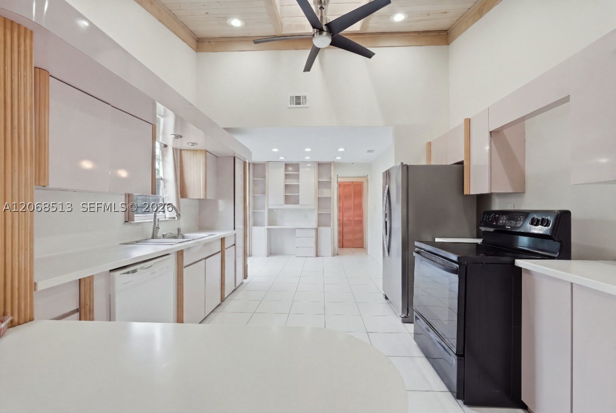 7300 Corkwood Ter, Tamarac FL 33321