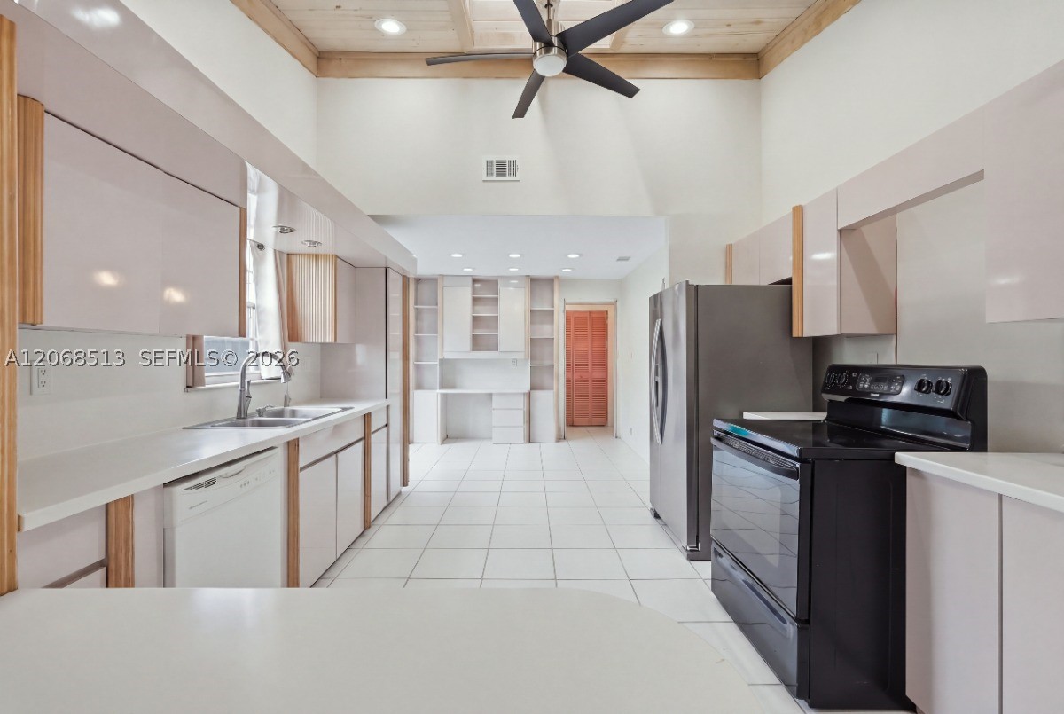 7300 Corkwood Ter, Tamarac FL 33321