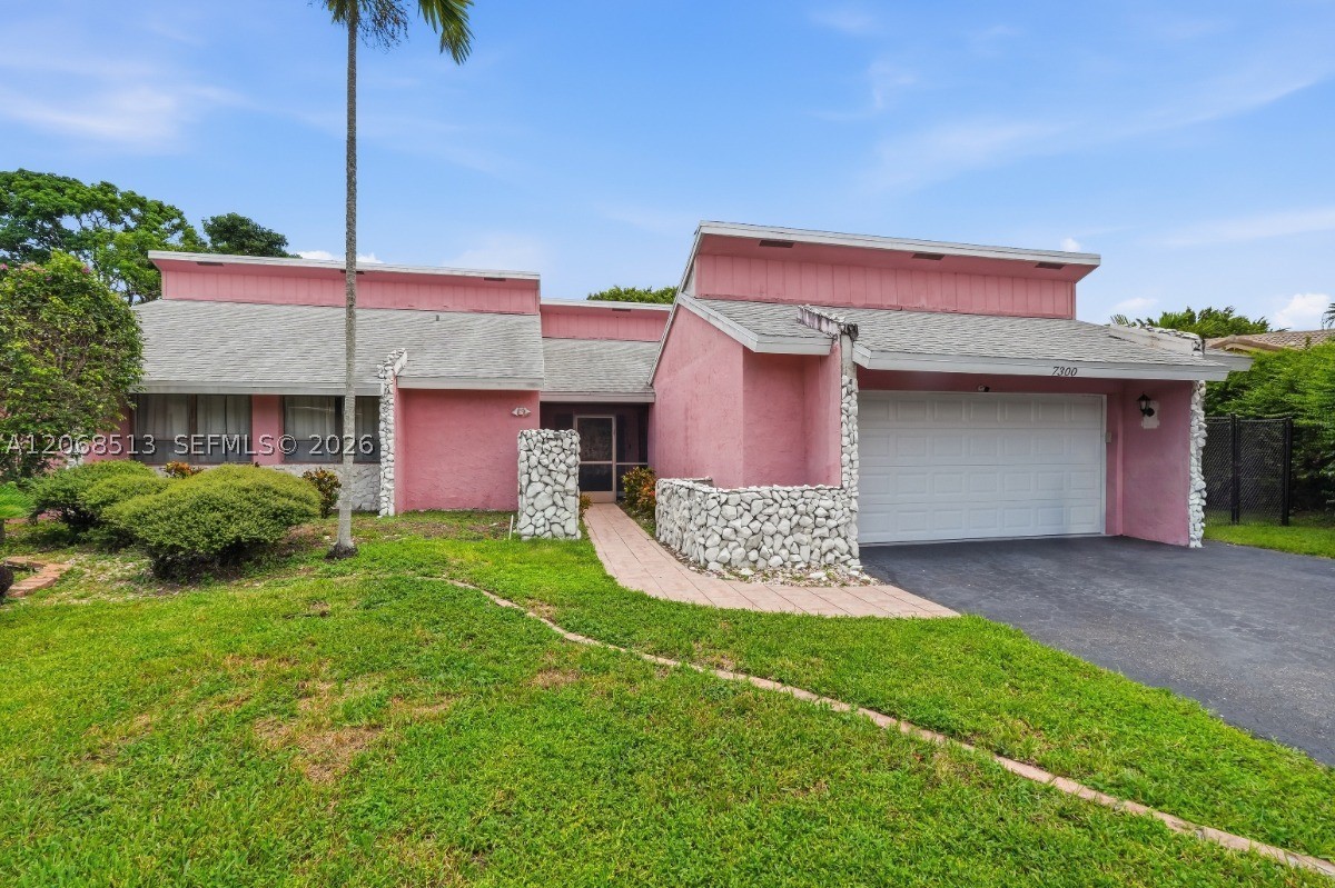 7300 Corkwood Ter, Tamarac FL 33321