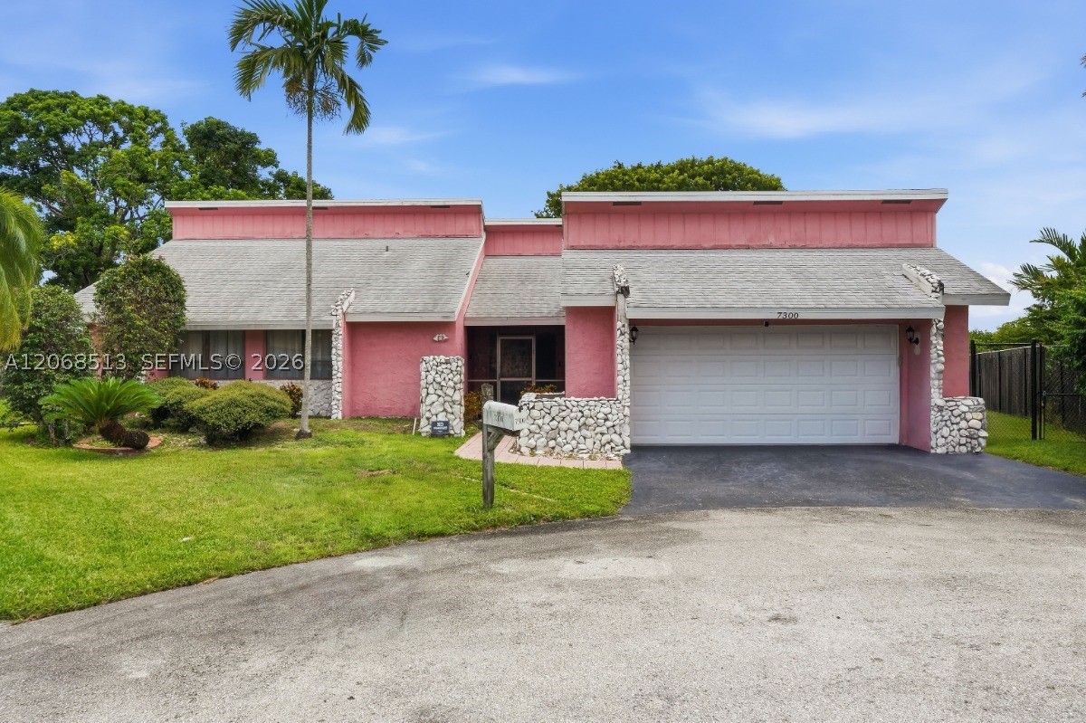 7300 Corkwood Ter, Tamarac FL 33321