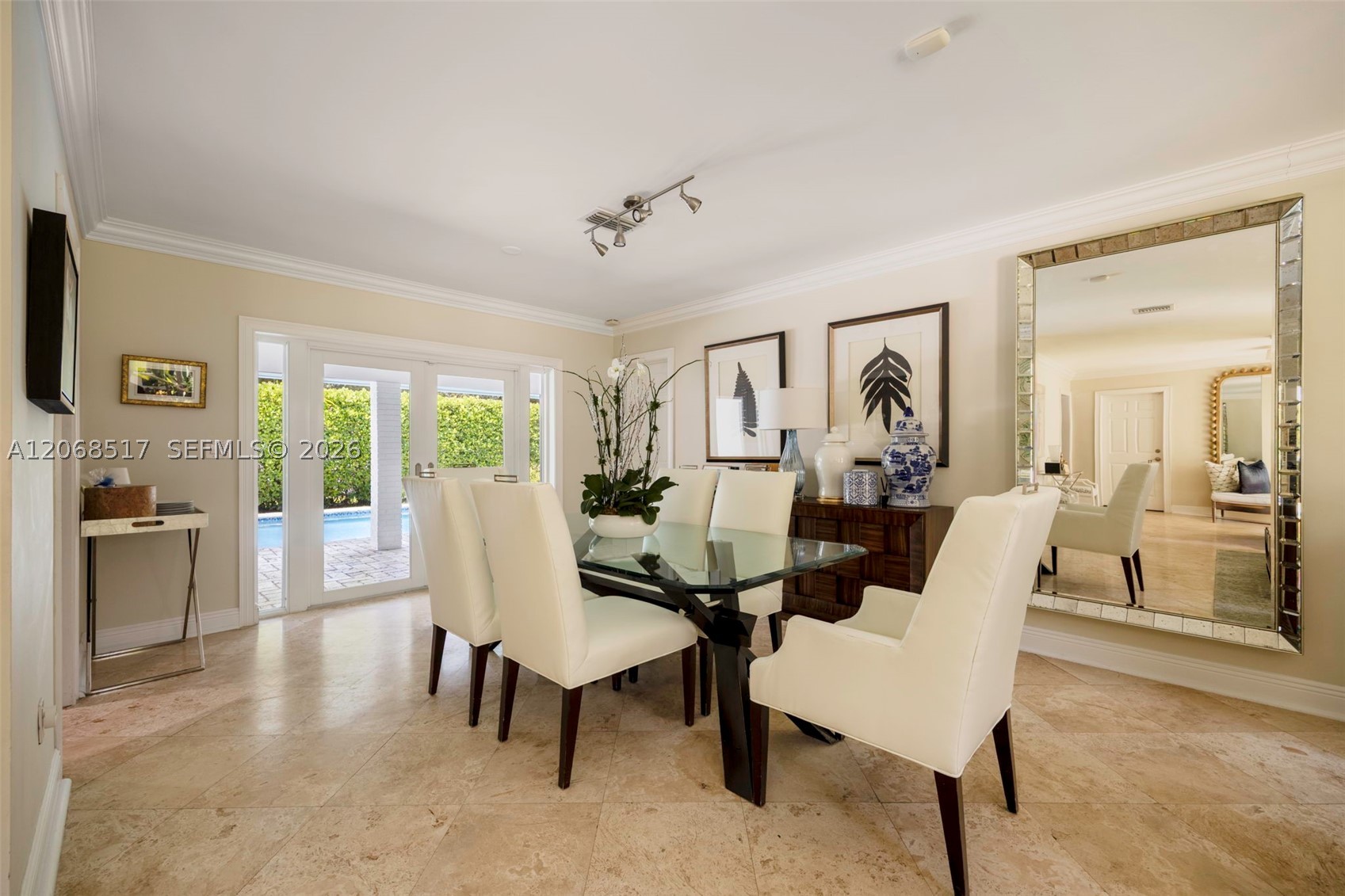 1121 Hardee Rd #1121, Coral Gables FL 33146