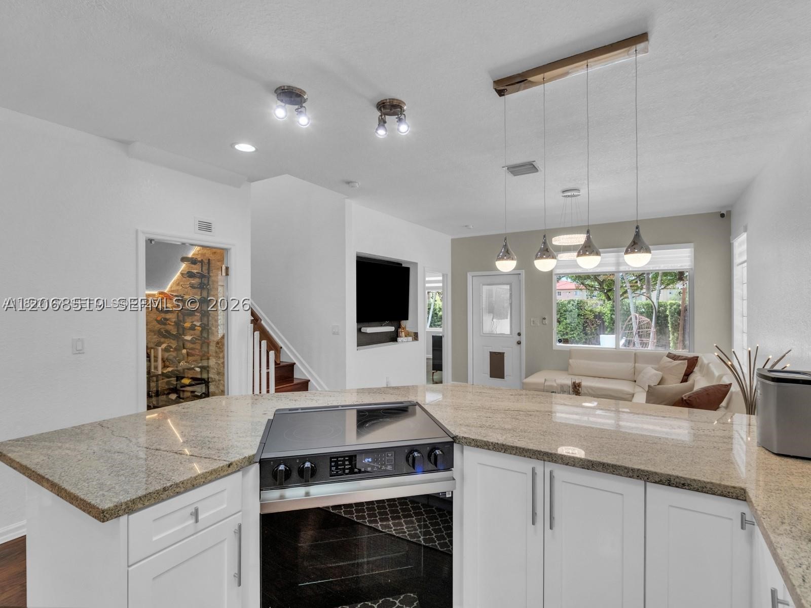 8956 SW 215th Ln #0, Cutler Bay FL 33189