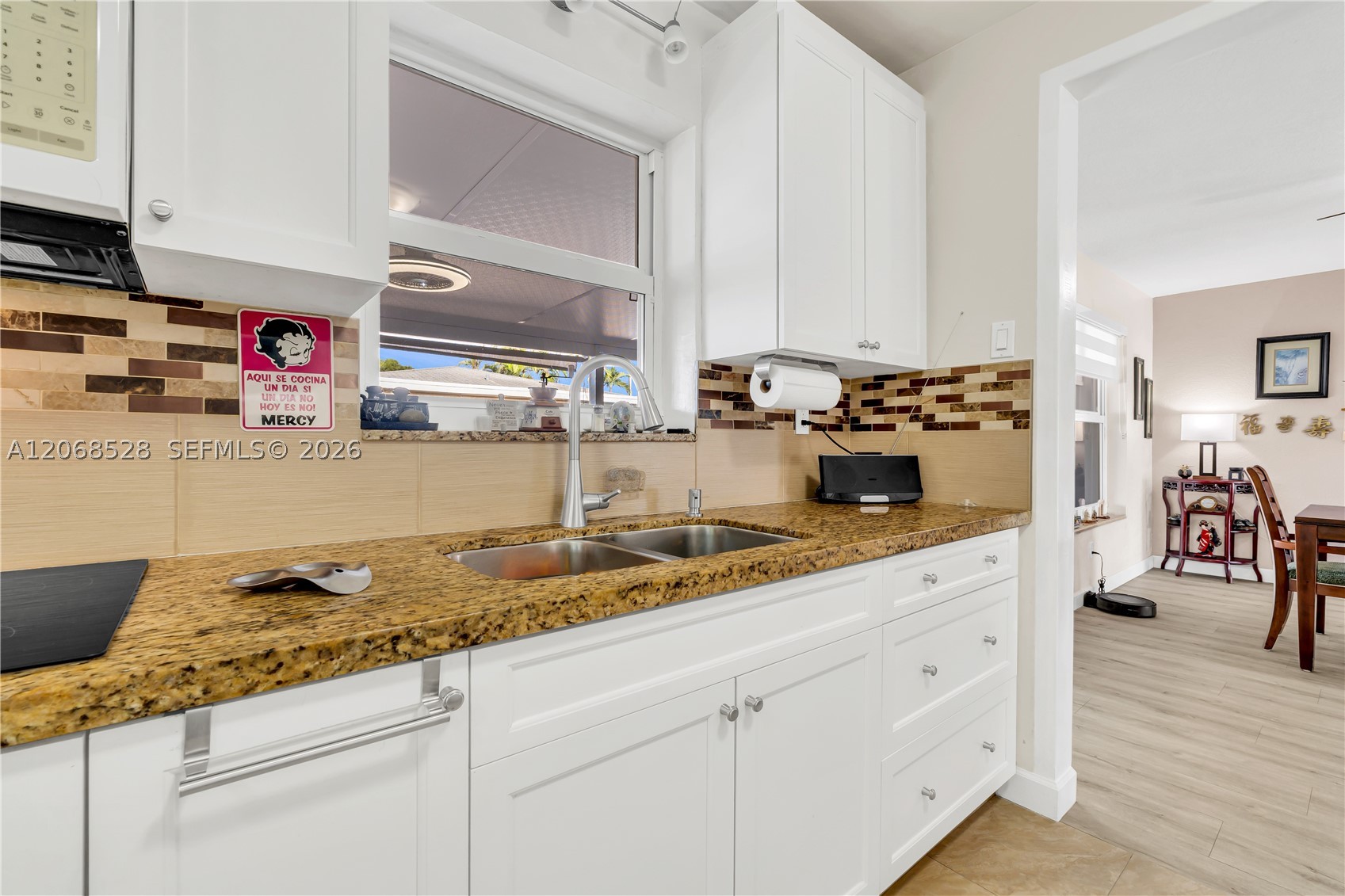 4275 SW 87th Ave, Miami FL 33165