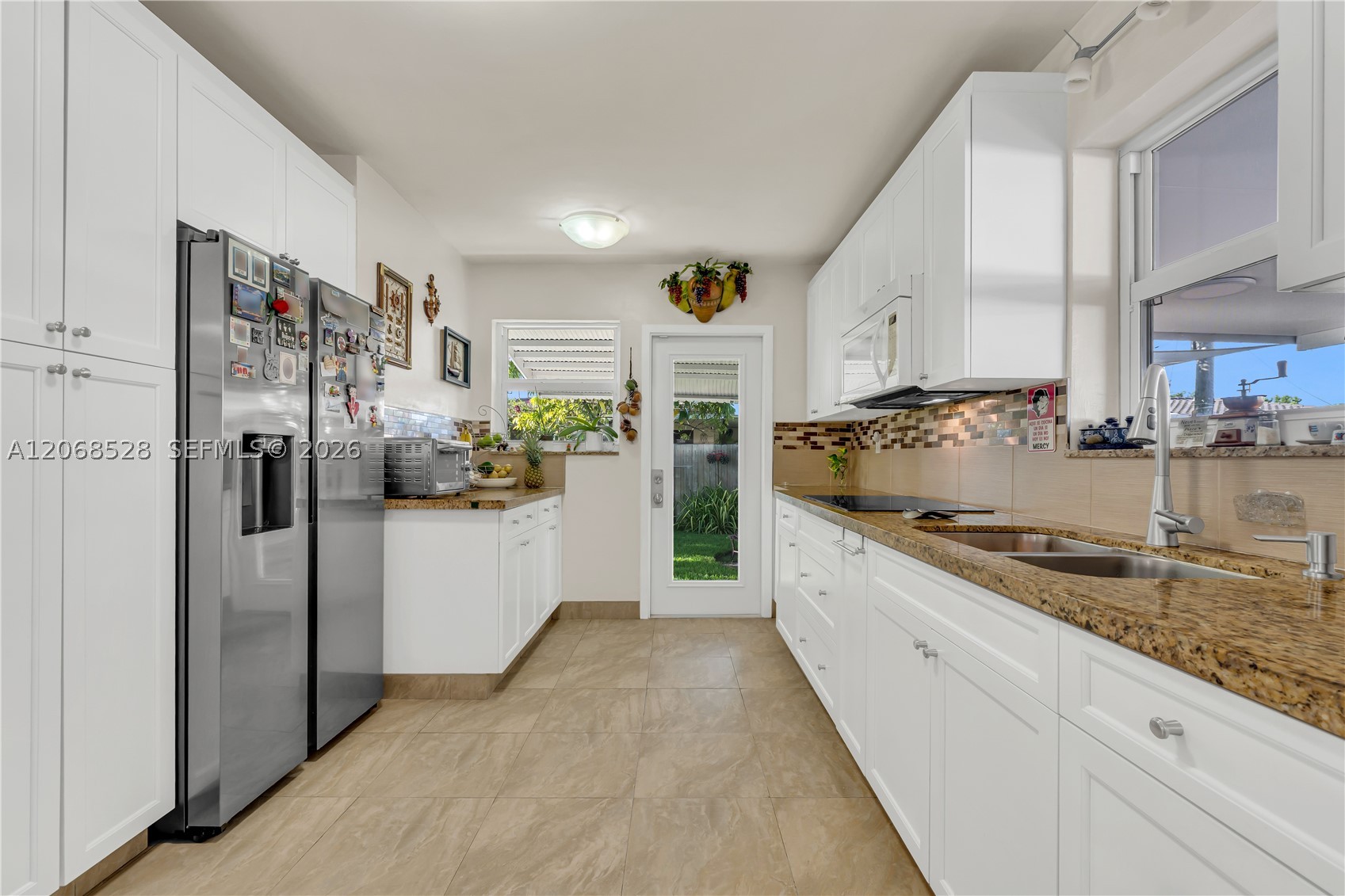 4275 SW 87th Ave, Miami FL 33165