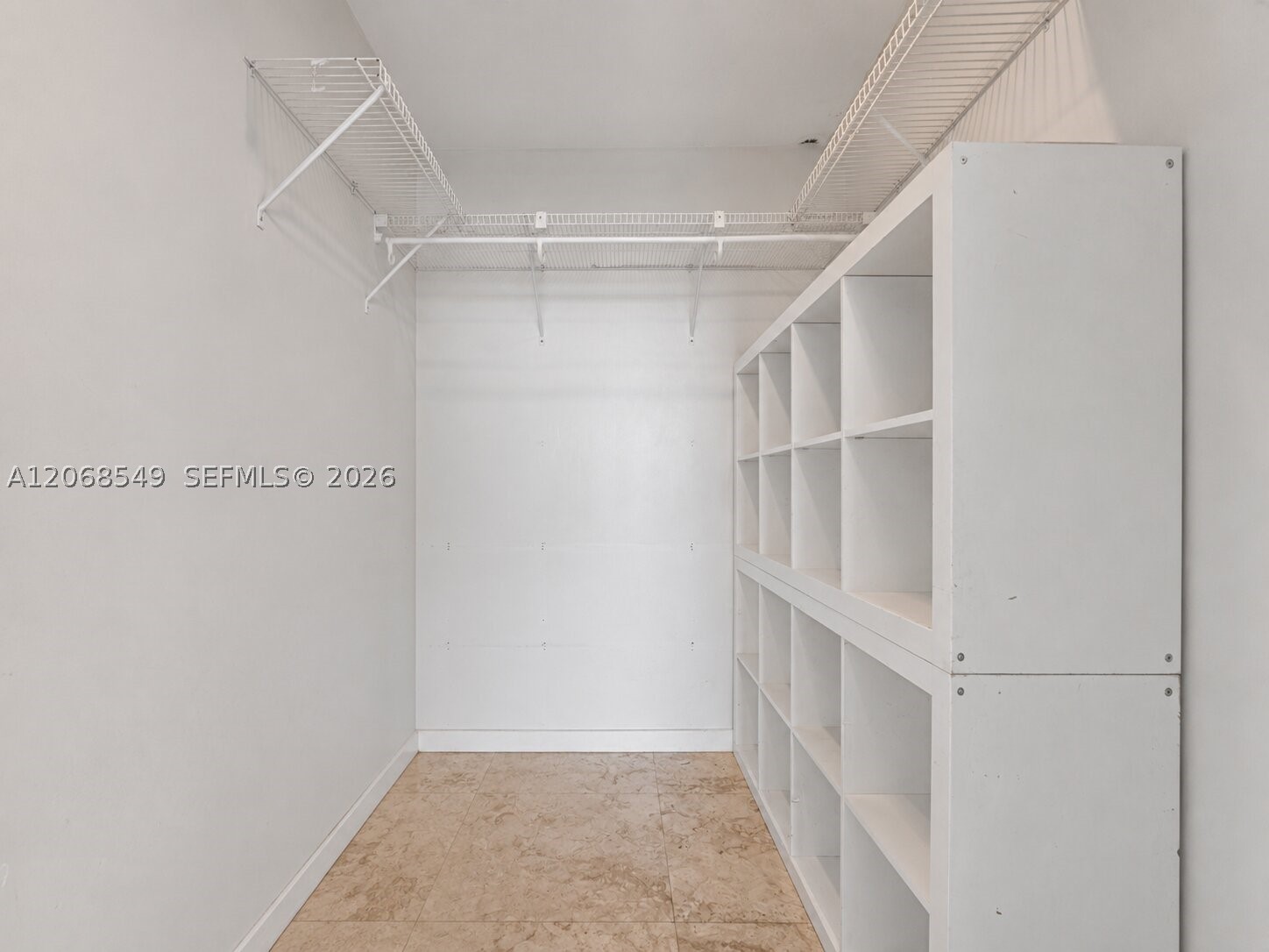 3250 Grand Ave #406, Miami FL 33133