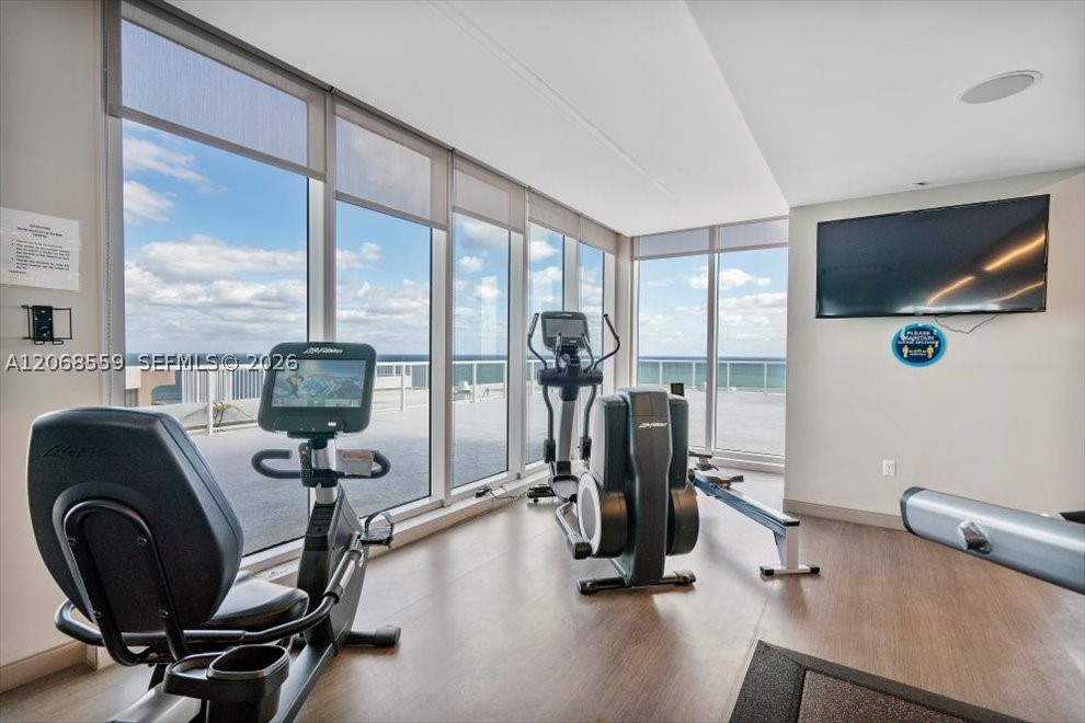 10155 Collins Ave #902, Bal Harbour FL 33154