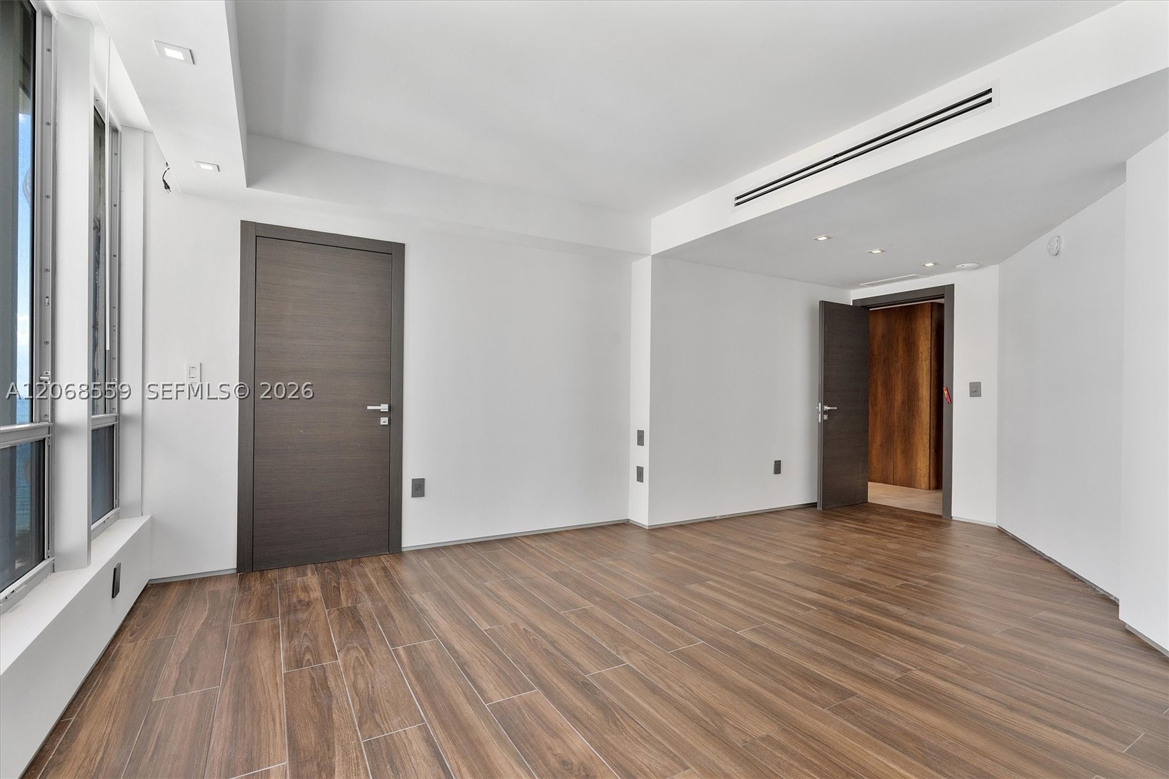 10155 Collins Ave #902, Bal Harbour FL 33154