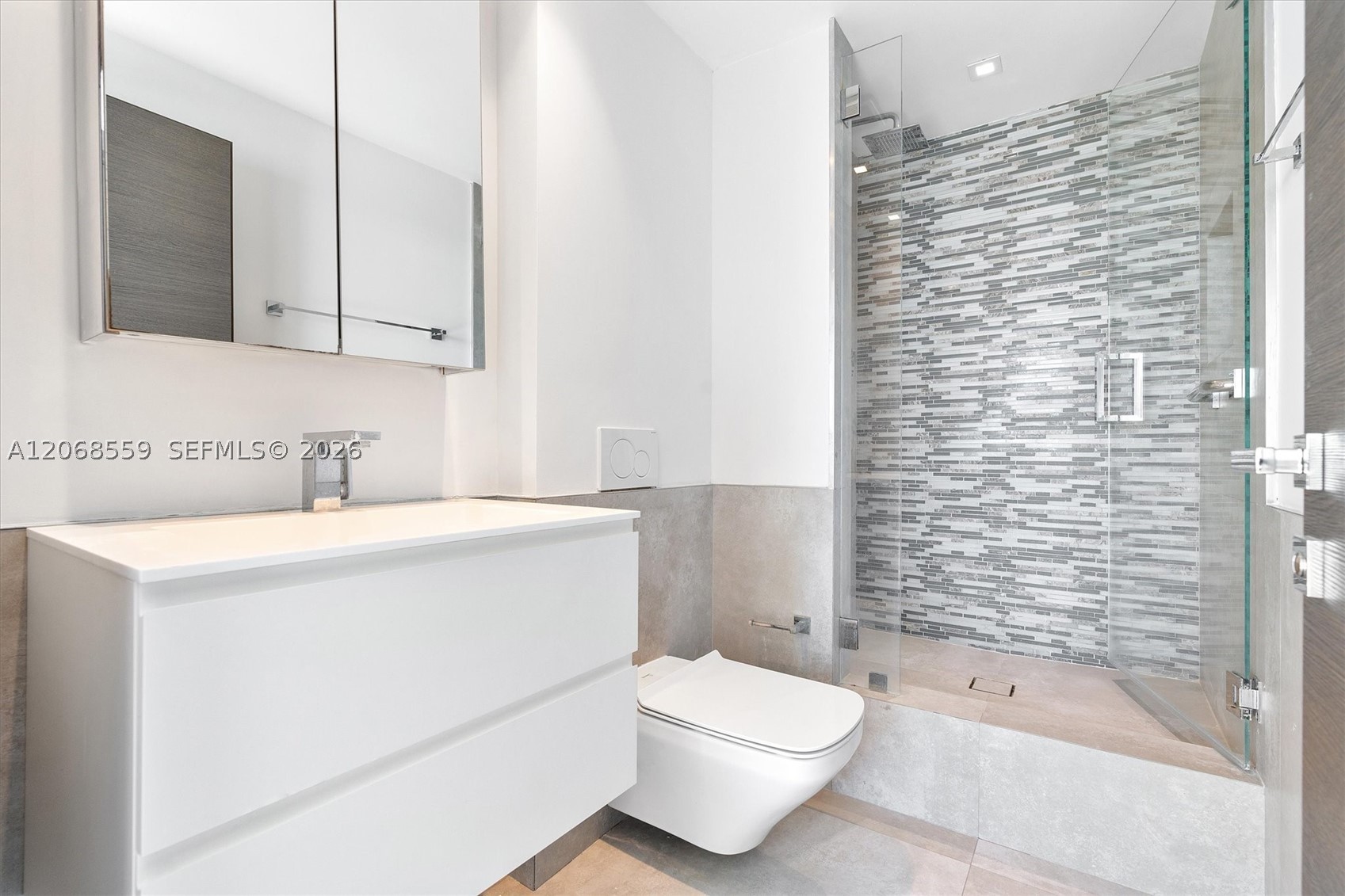 10155 Collins Ave #902, Bal Harbour FL 33154