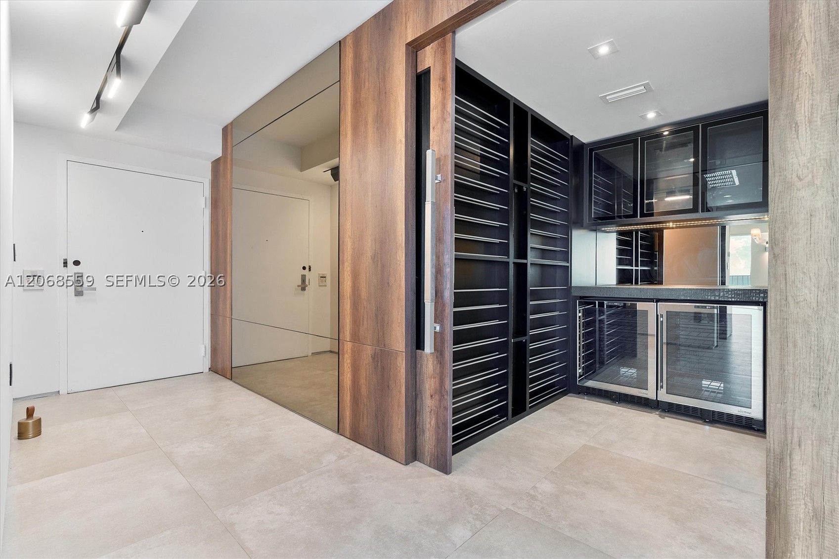 10155 Collins Ave #902, Bal Harbour FL 33154