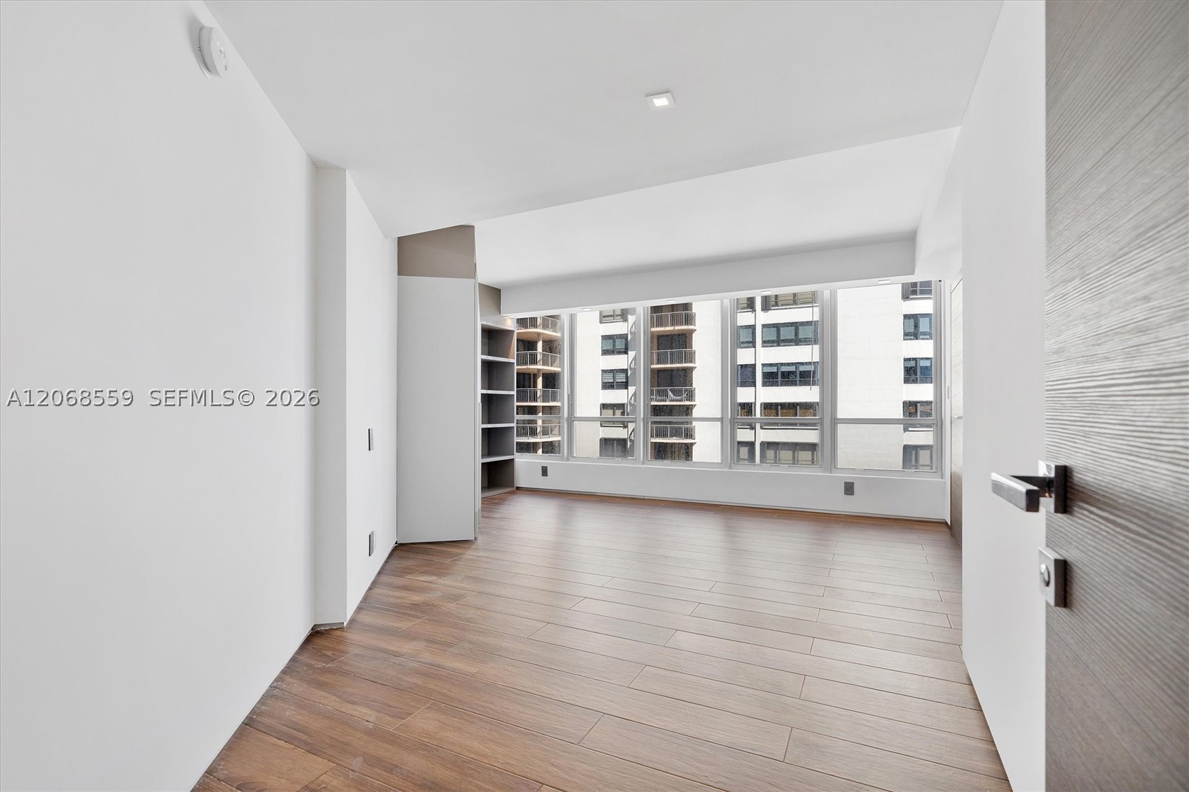 10155 Collins Ave #902, Bal Harbour FL 33154