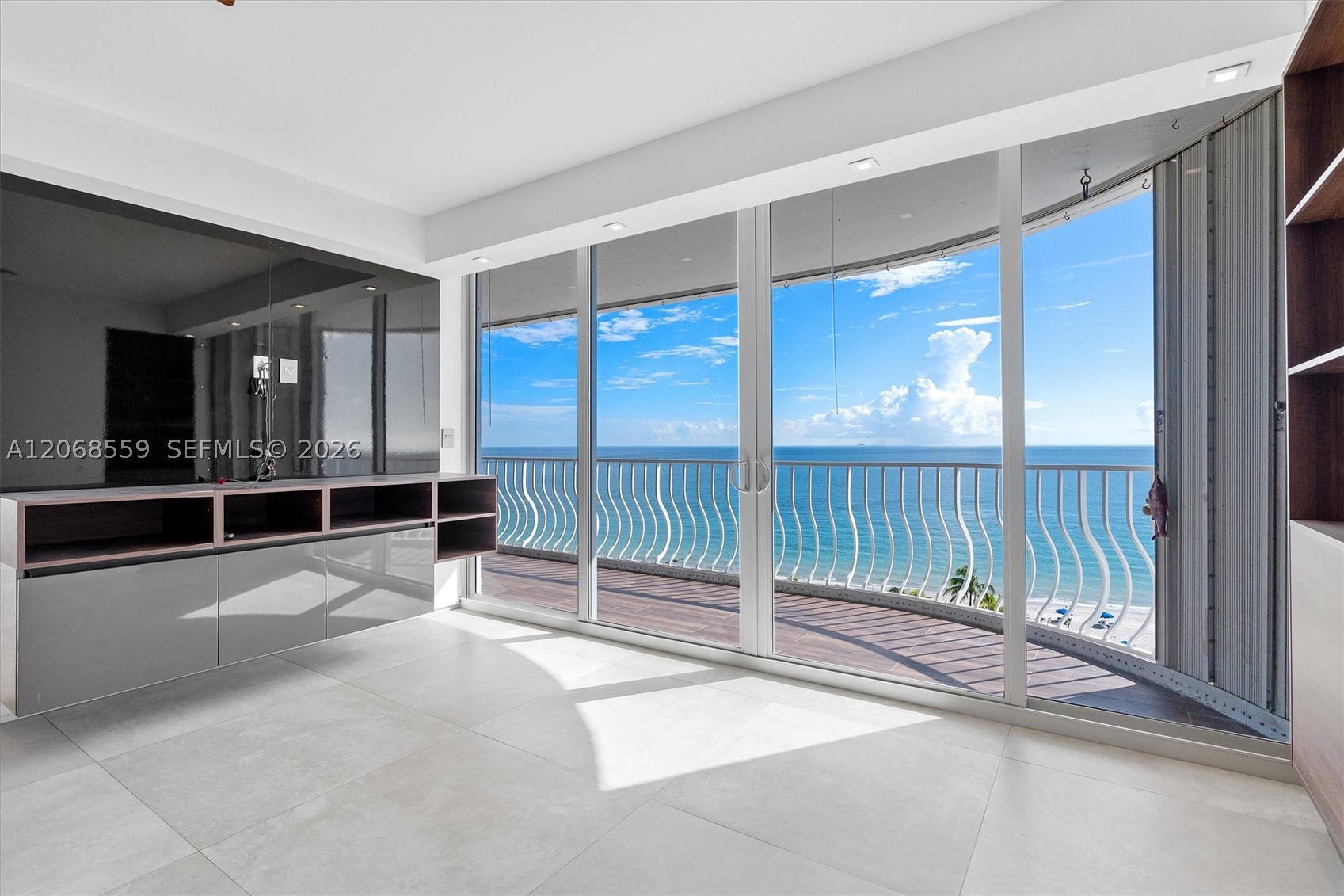10155 Collins Ave #902, Bal Harbour FL 33154
