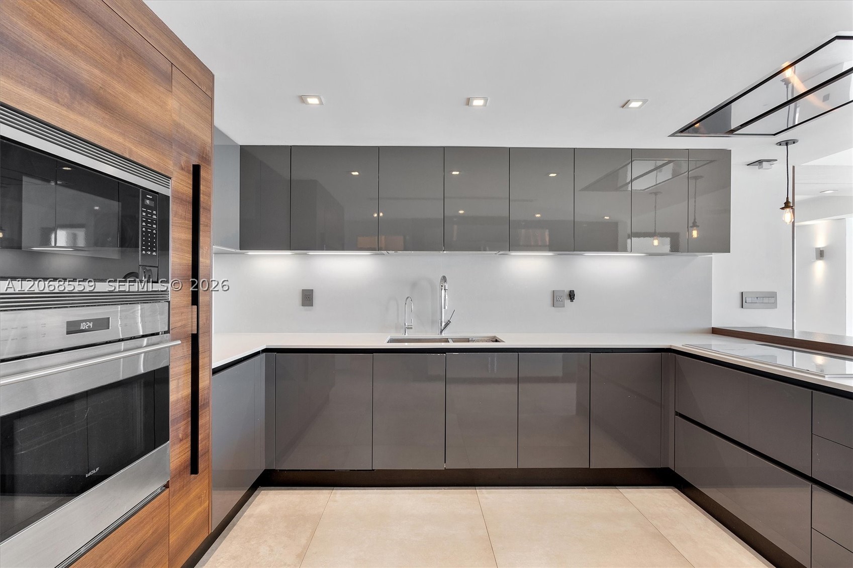 10155 Collins Ave #902, Bal Harbour FL 33154