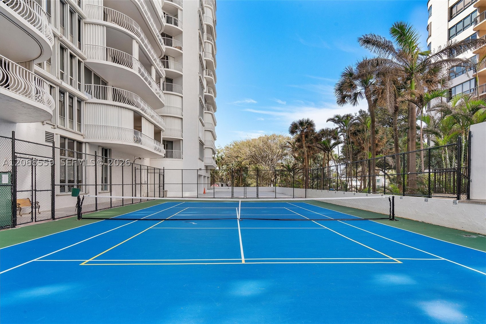 10155 Collins Ave #902, Bal Harbour FL 33154