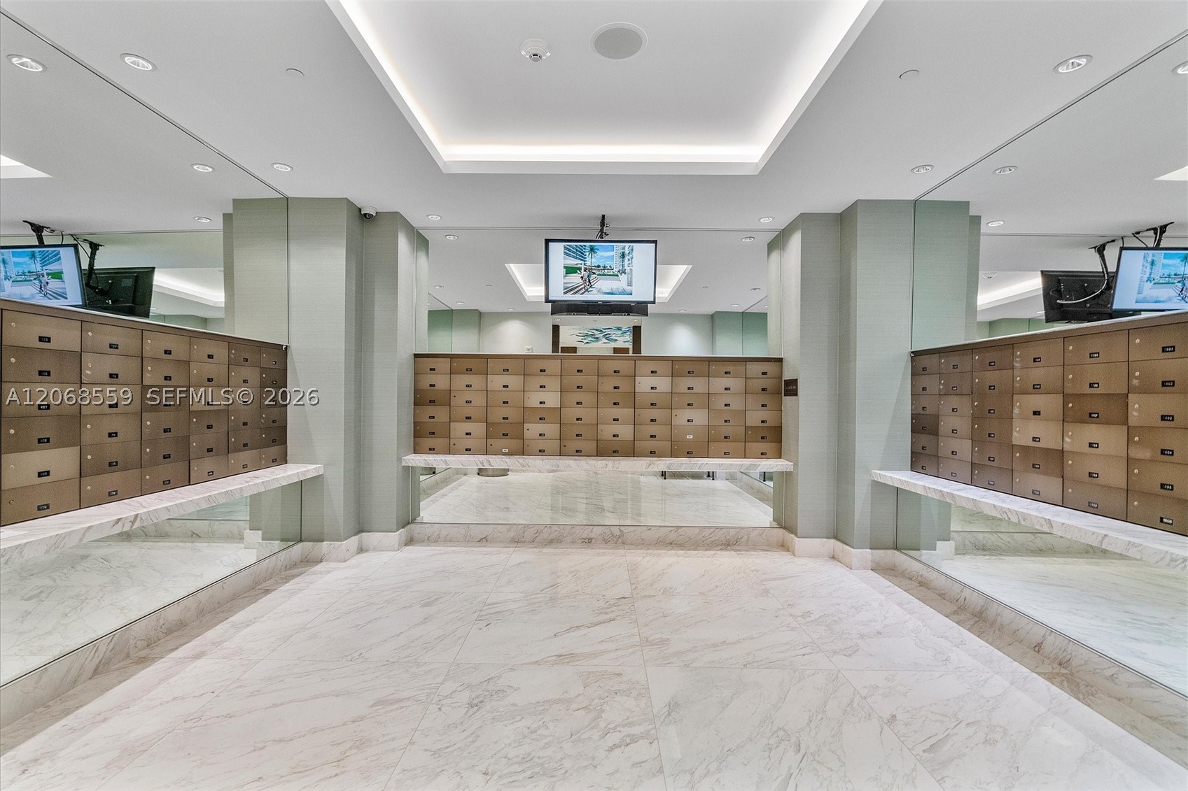 10155 Collins Ave #902, Bal Harbour FL 33154