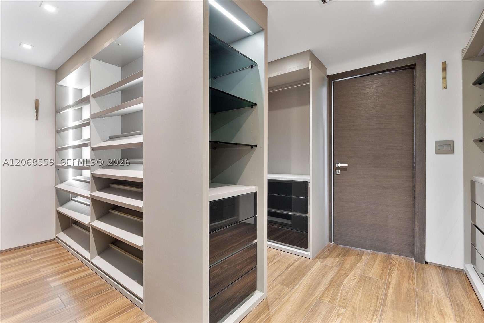 10155 Collins Ave #902, Bal Harbour FL 33154