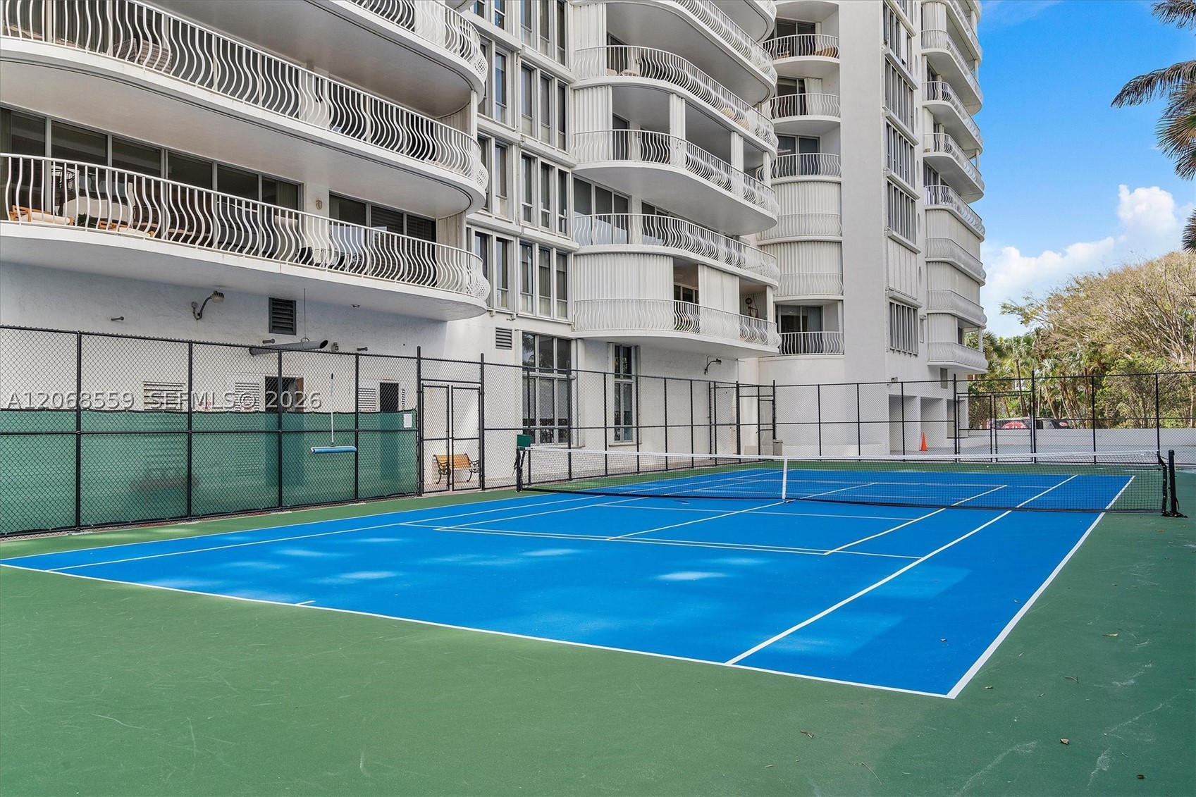 10155 Collins Ave #902, Bal Harbour FL 33154