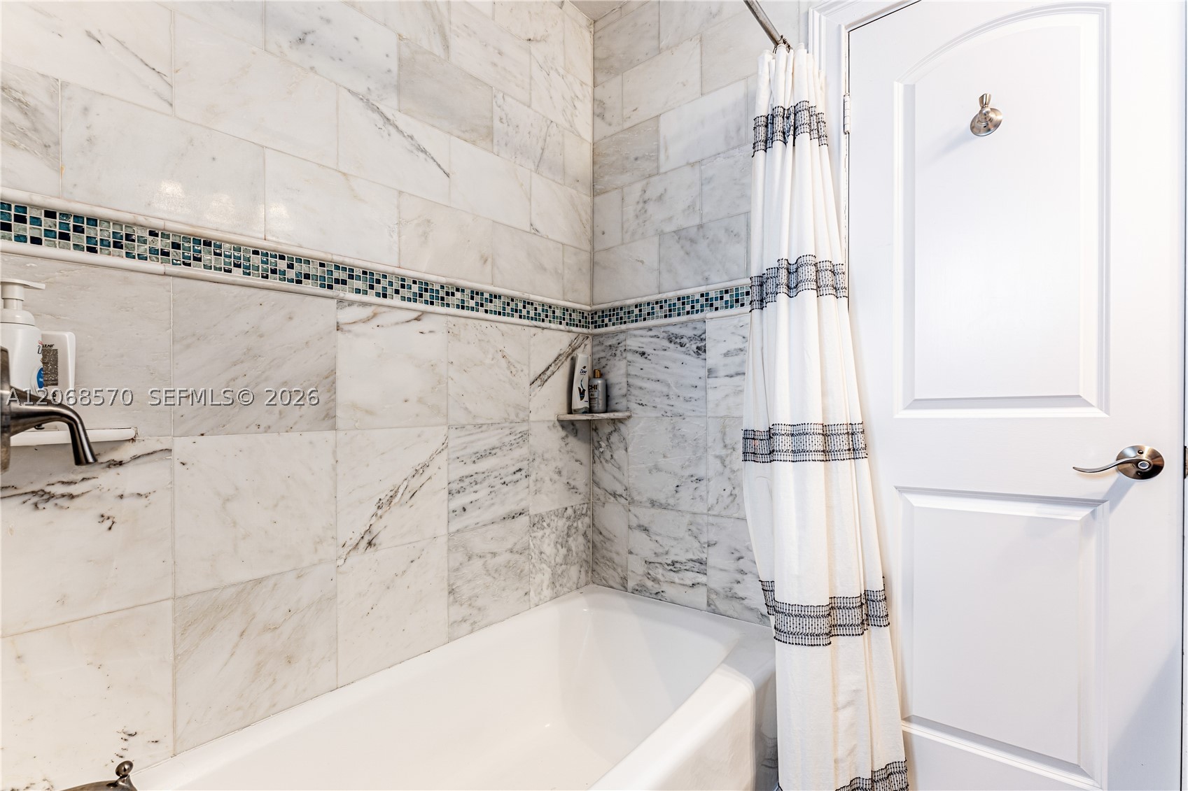 6865 Veronese St, Coral Gables FL 33146
