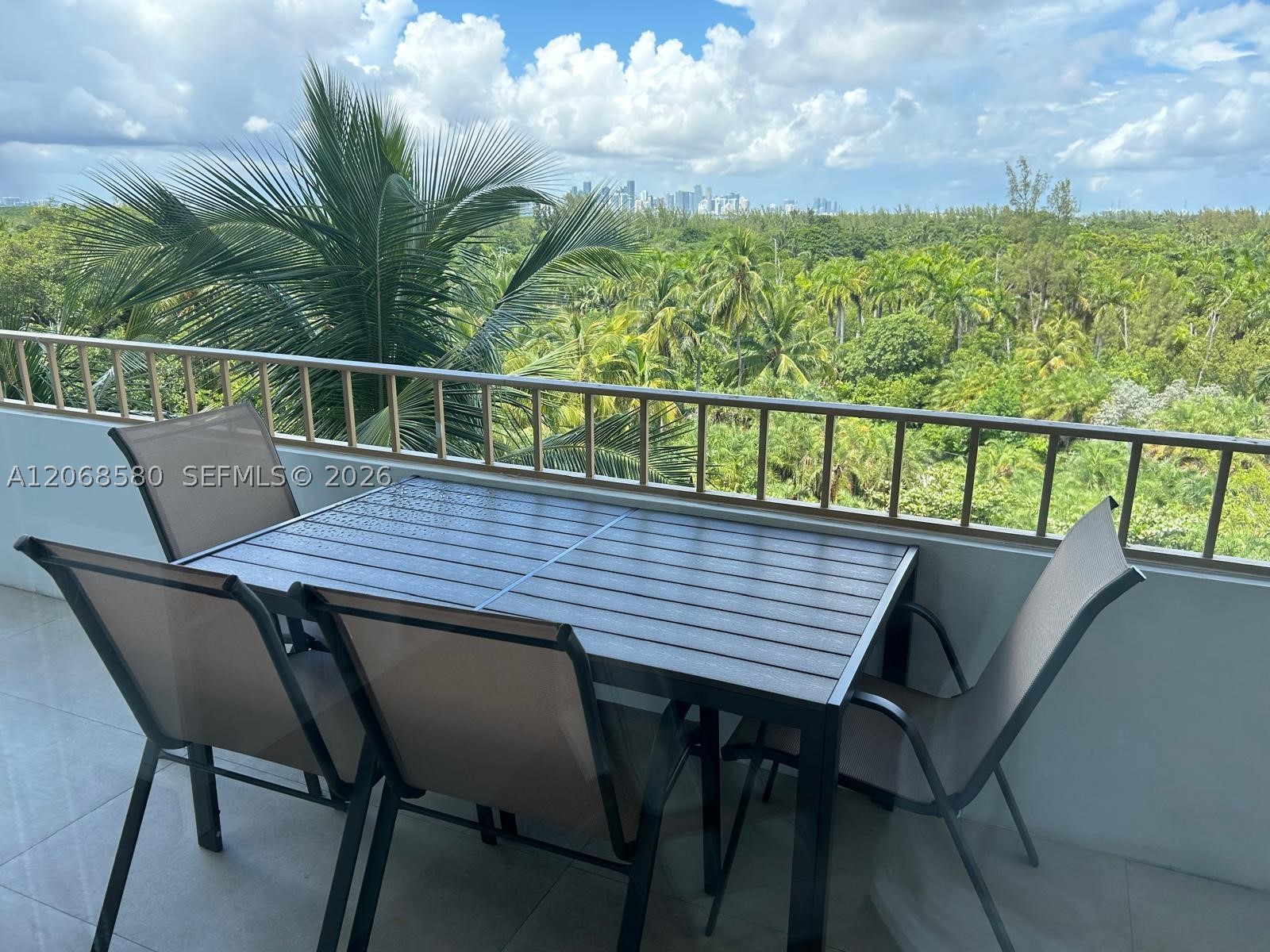 155 Ocean Lane Dr #702, Key Biscayne FL 33149