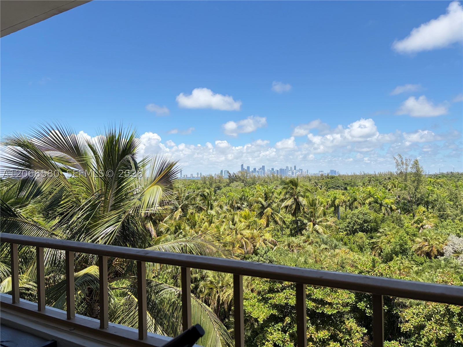 155 Ocean Lane Dr #702, Key Biscayne FL 33149