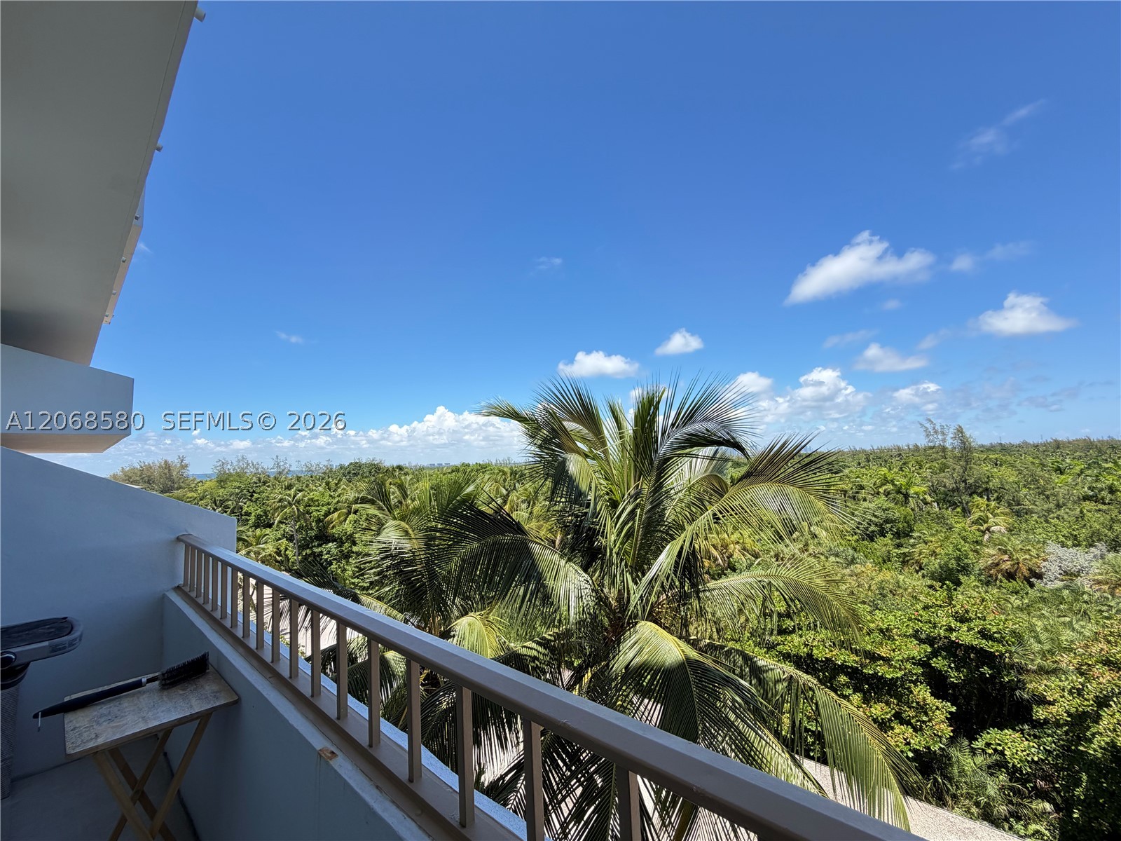 155 Ocean Lane Dr #702, Key Biscayne FL 33149