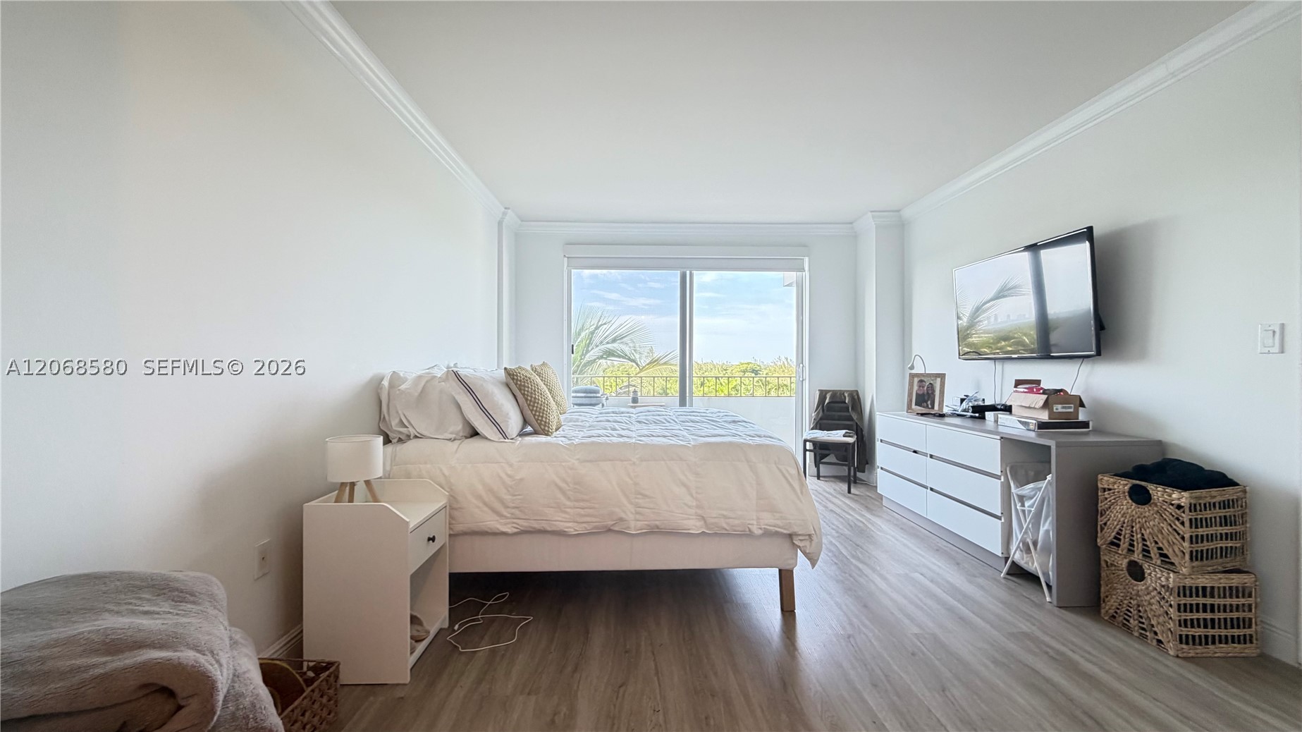 155 Ocean Lane Dr #702, Key Biscayne FL 33149