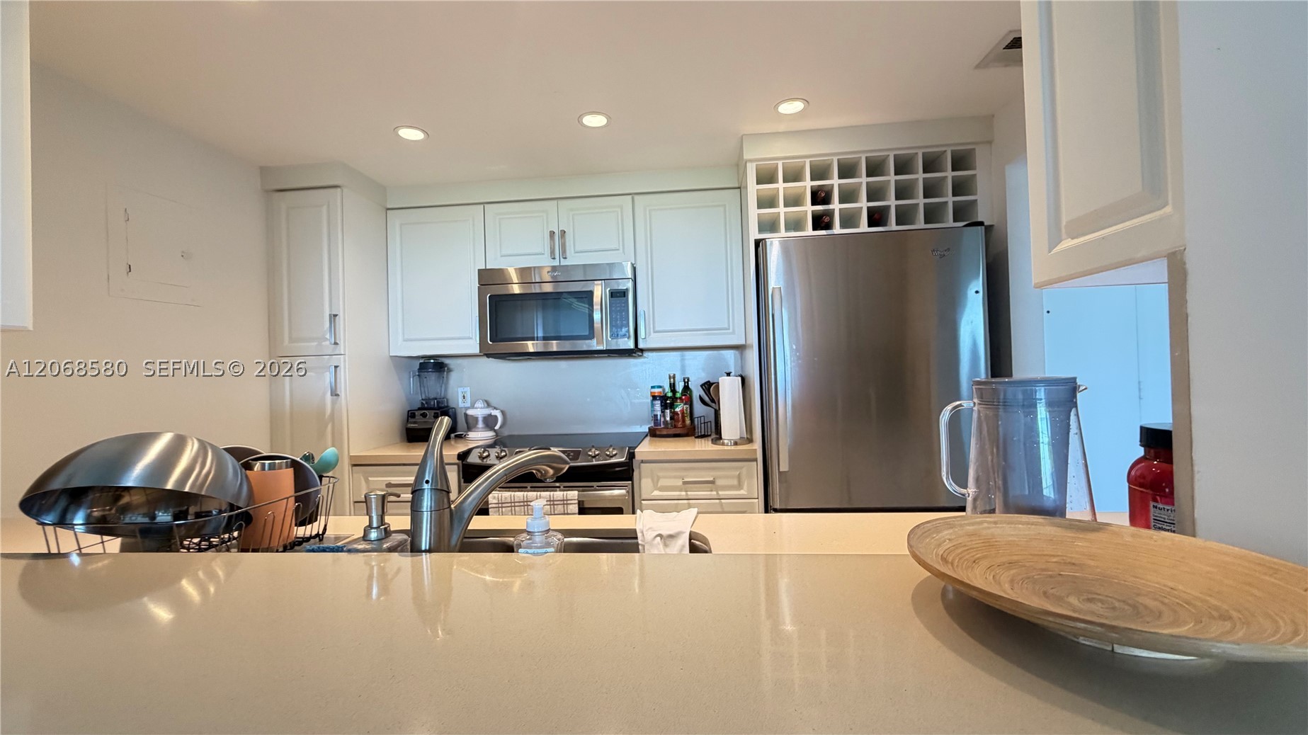 155 Ocean Lane Dr #702, Key Biscayne FL 33149