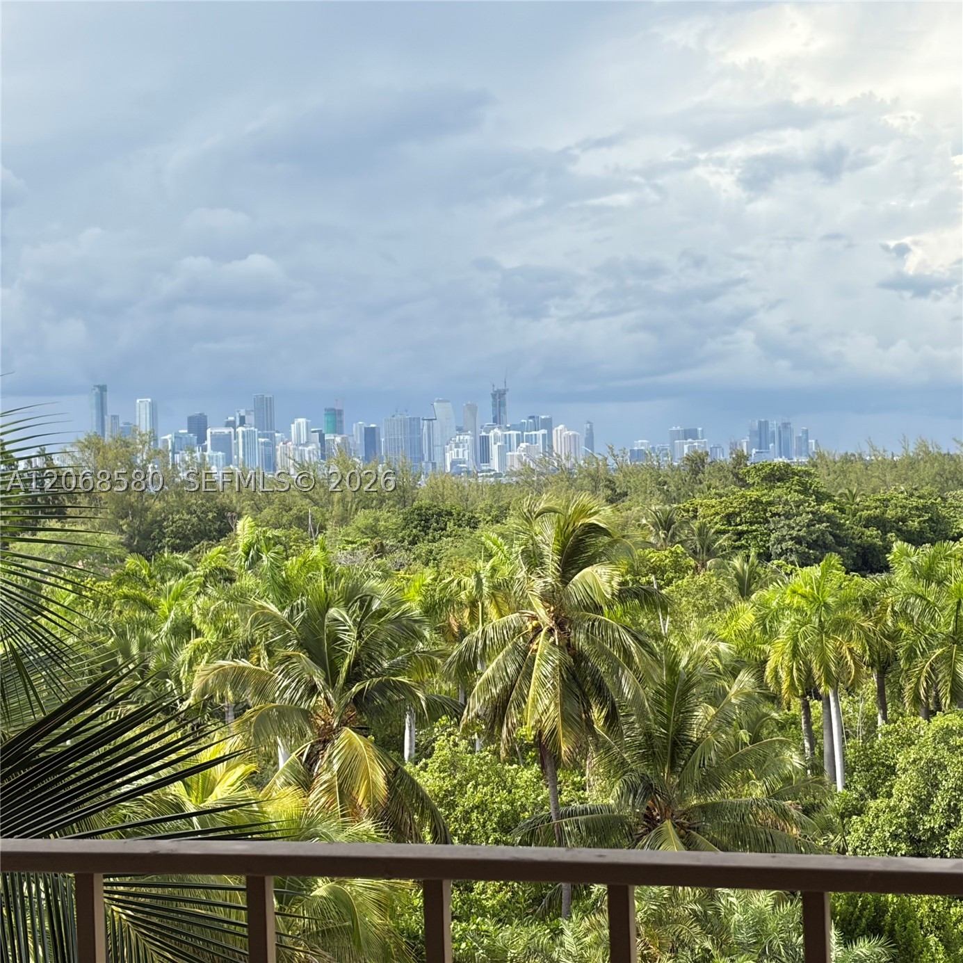 155 Ocean Lane Dr #702, Key Biscayne FL 33149