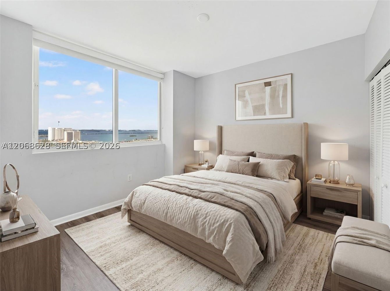 244 Biscayne Blvd #3702, Miami FL 33132