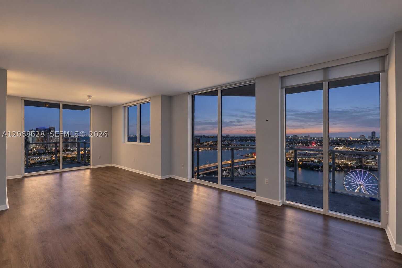 244 Biscayne Blvd #3702, Miami FL 33132