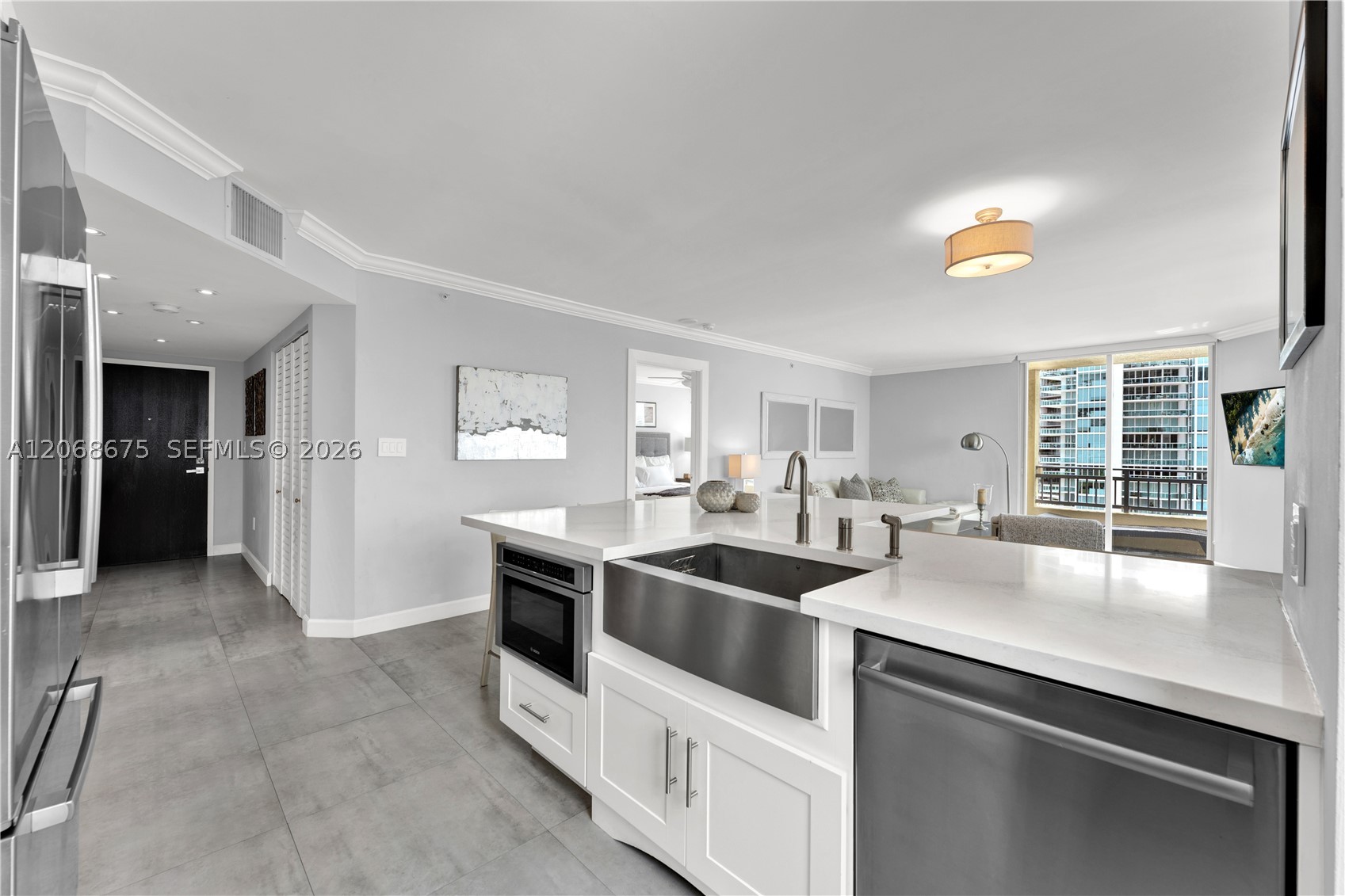 90 Alton Rd #1102, Miami Beach FL 33139