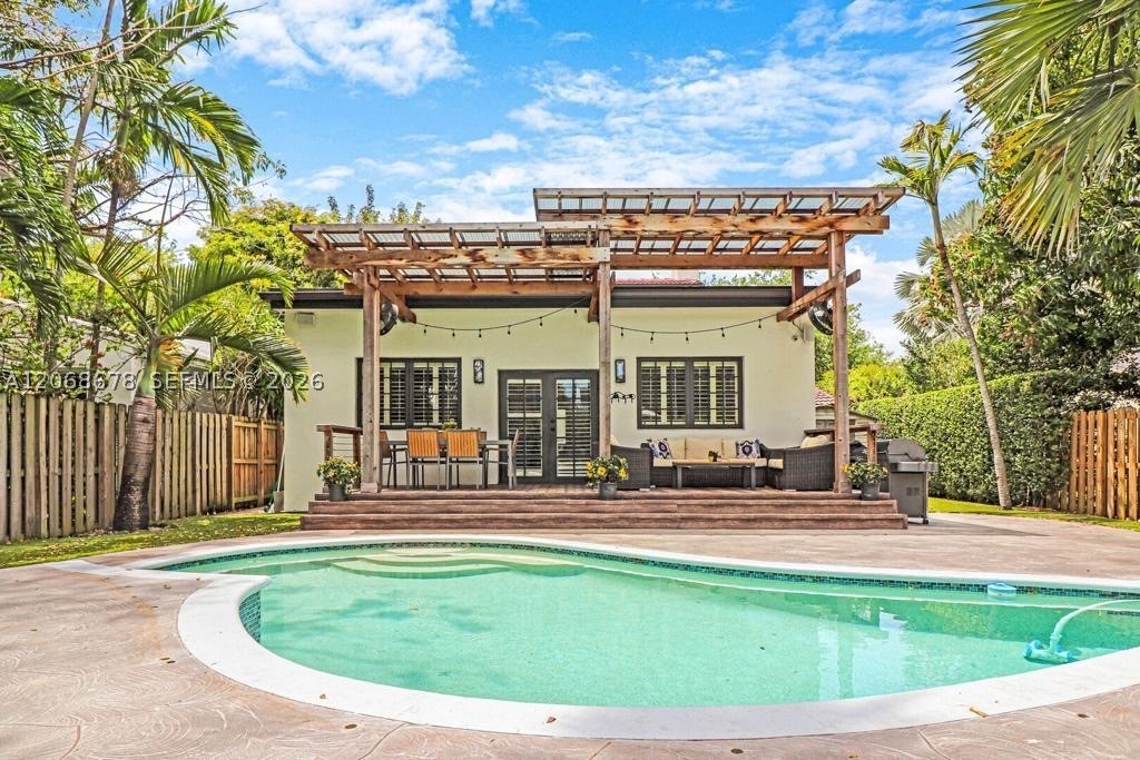 111 SW 29th Rd, Miami FL 33129