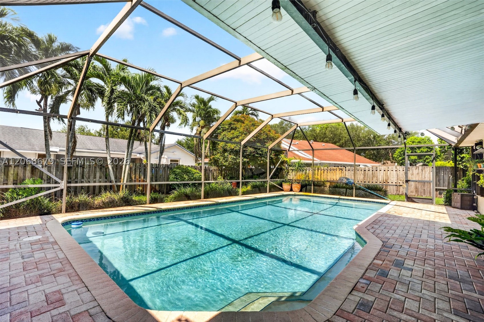 15705 SW 7th Pl, Sunrise FL 33326