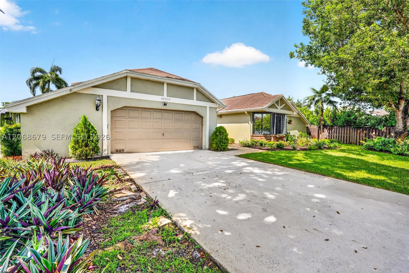 15705 SW 7th Pl, Sunrise FL 33326