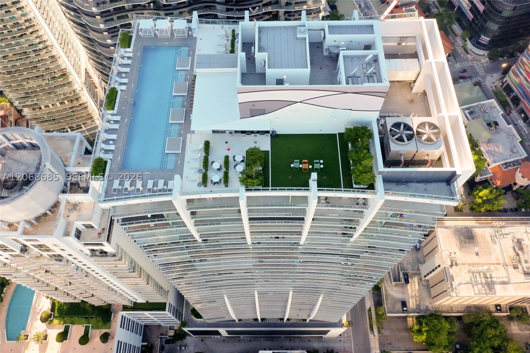 1010 Brickell Ave #3905, Miami FL 33131