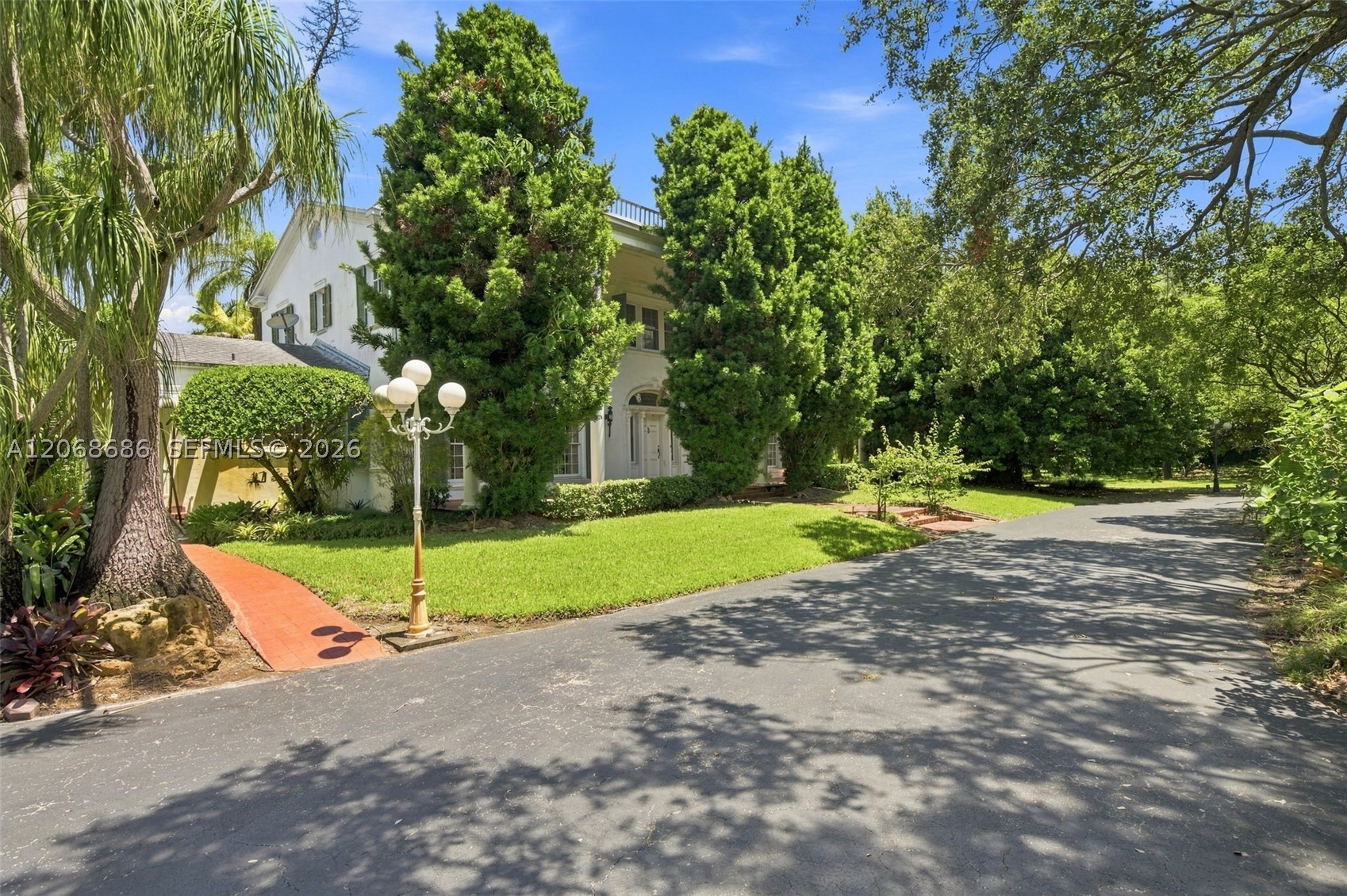 5885 SW 56th St, Miami FL 33155