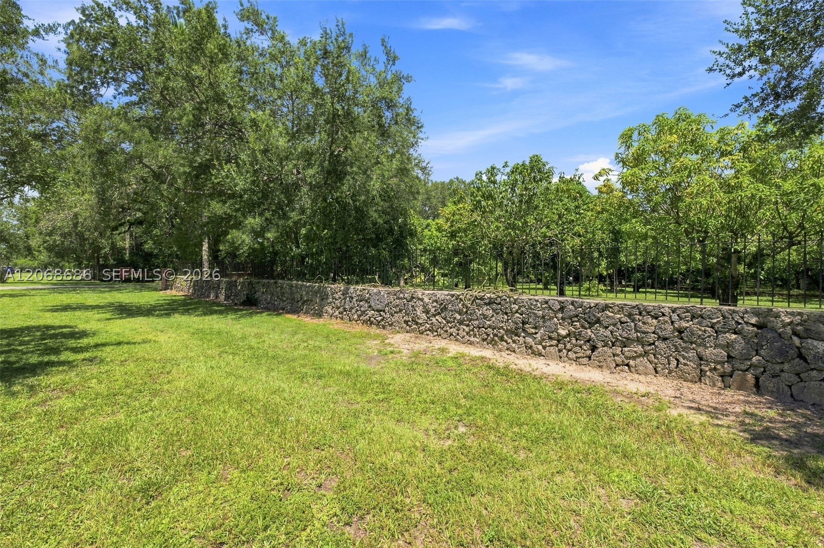5885 SW 56th St, Miami FL 33155
